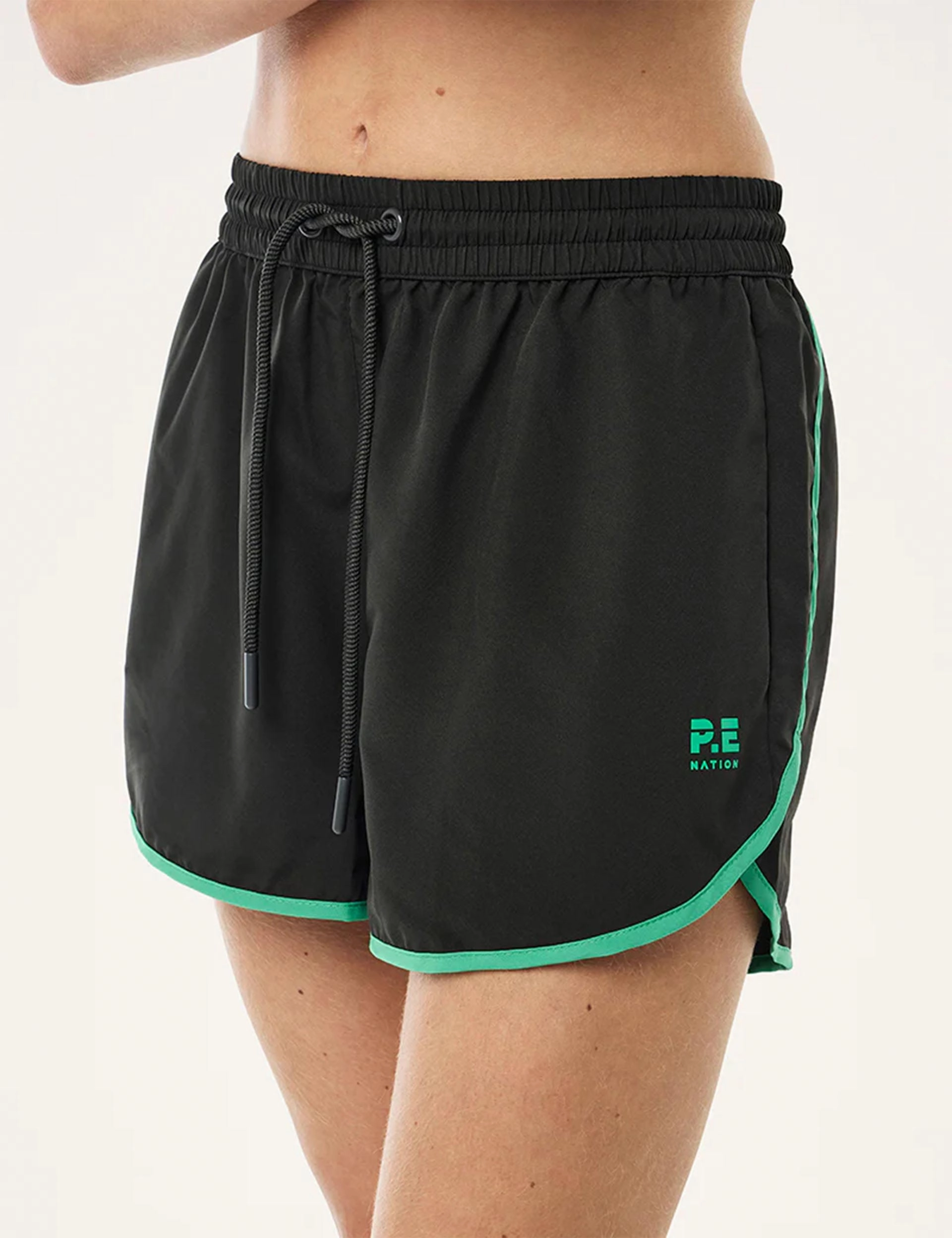 Outdoor Activity Academy Short - Caviar