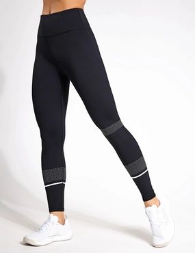Base Layer Subtle Curve Activate Full Length Legging - Black/White