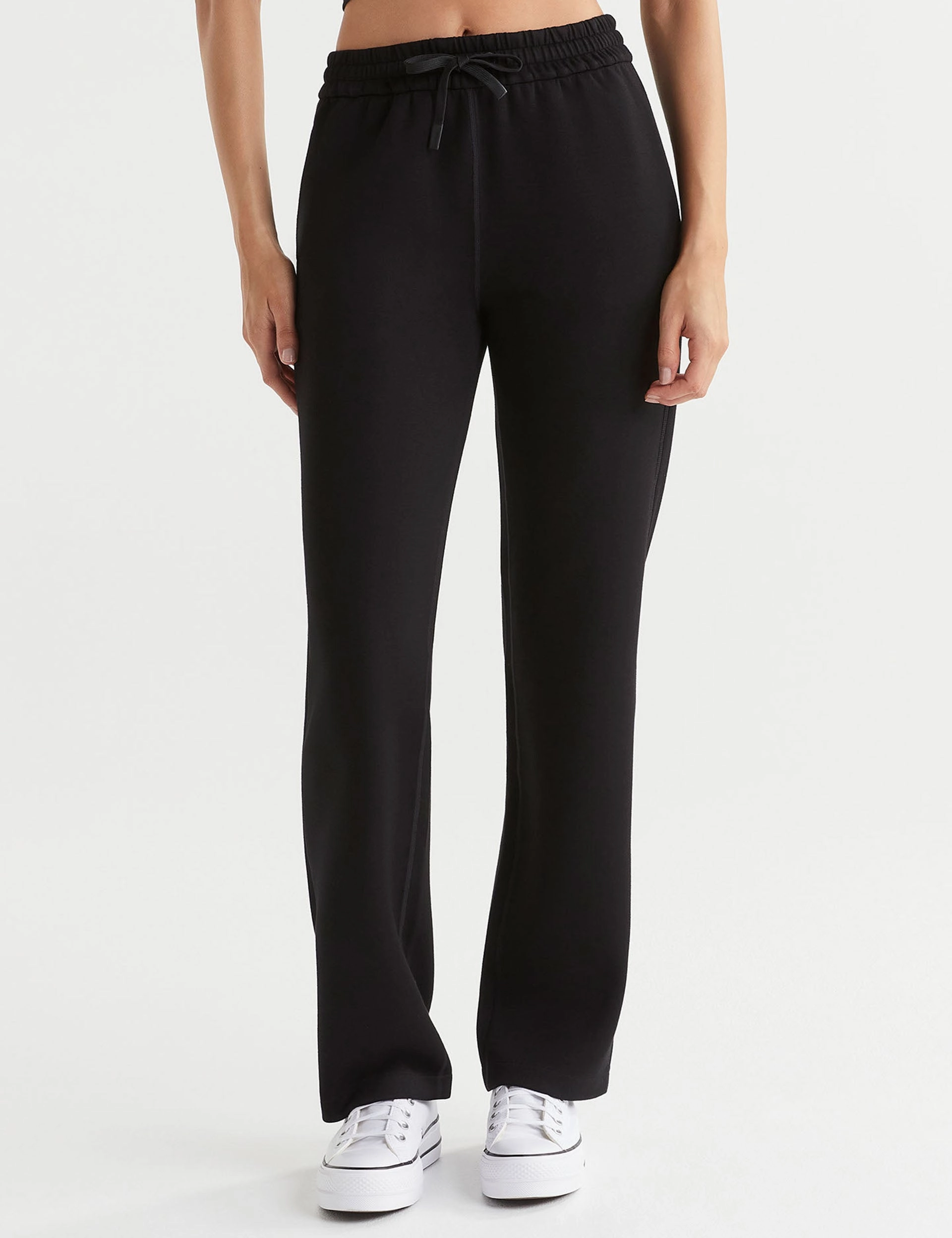 Vision Glow Aimie Relaxed Fit Jogger - Black