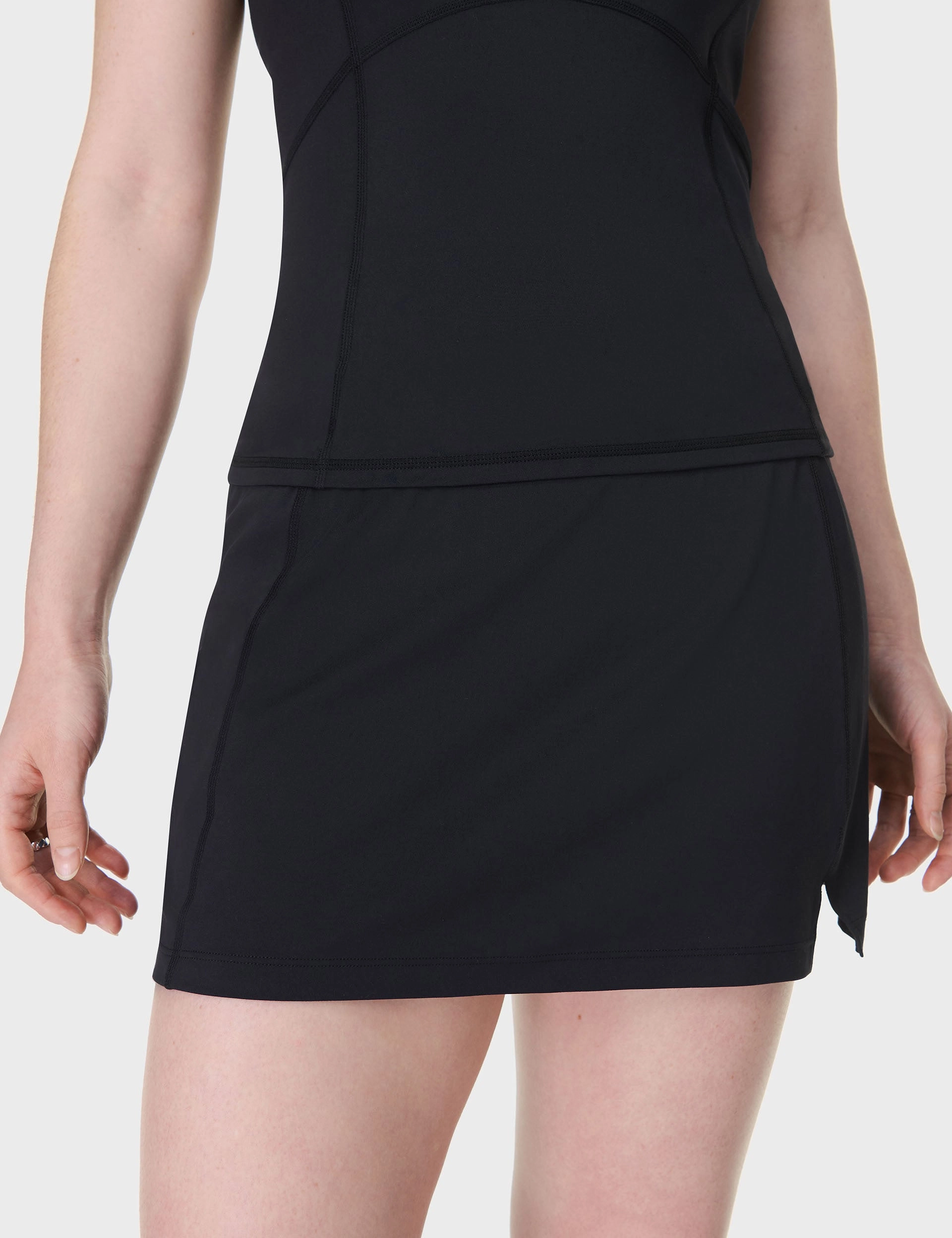 Durable Shape Sturdy Frame All Day Skort - Black