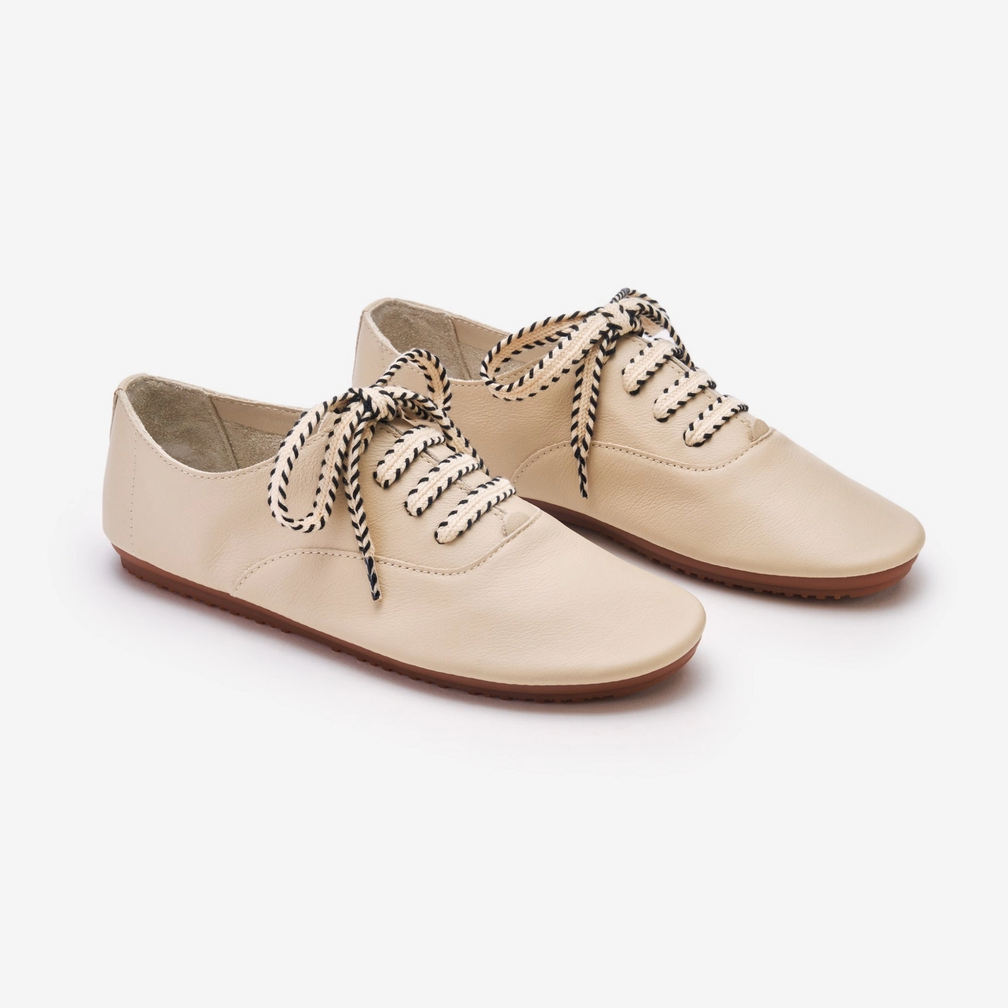 solid - color running shoes Stitchie - Vanilla