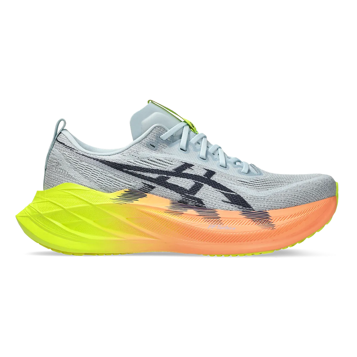 Asics Superblast 2 Paris travel - running shoes