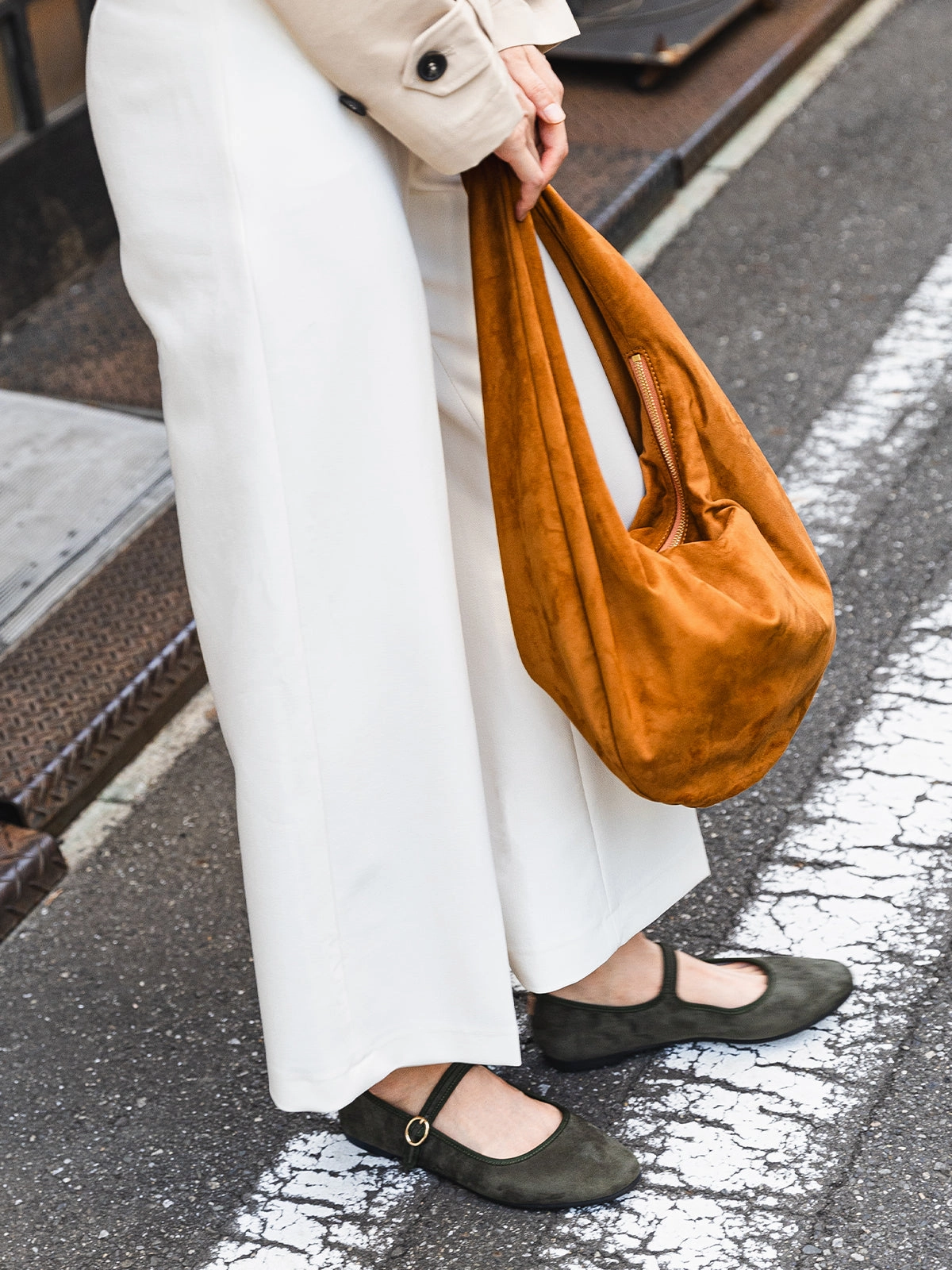 3D Molded Heel light shoes Belle Mary Jane - Coal