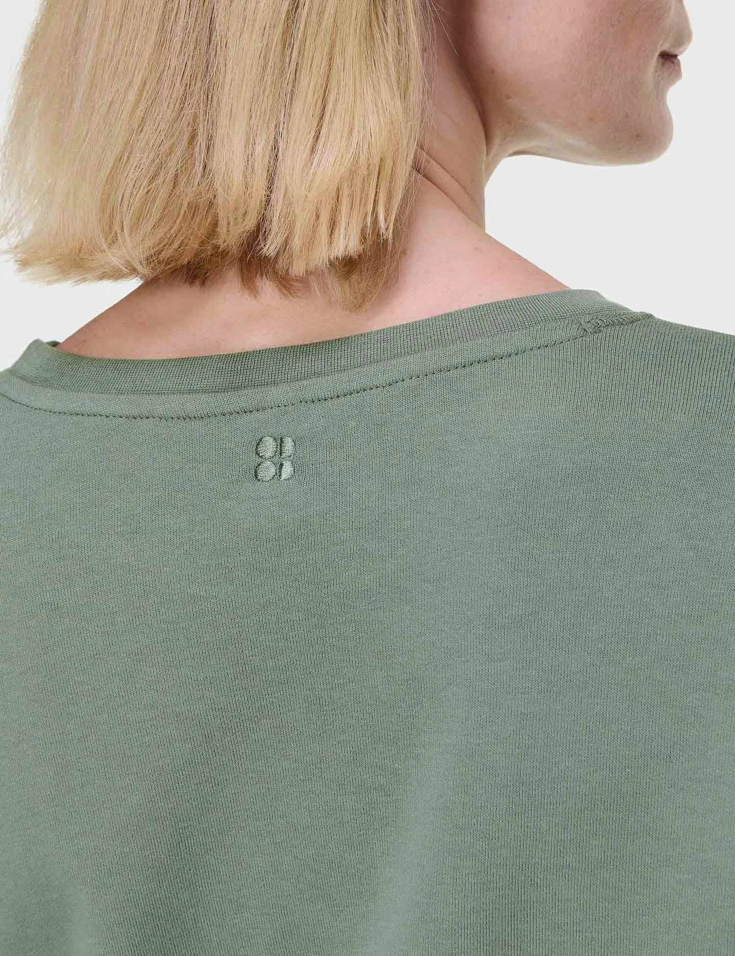 Hypoallergenic Lining BrushedInnerSurface After Class Longline Sweatshirt - Willow Green