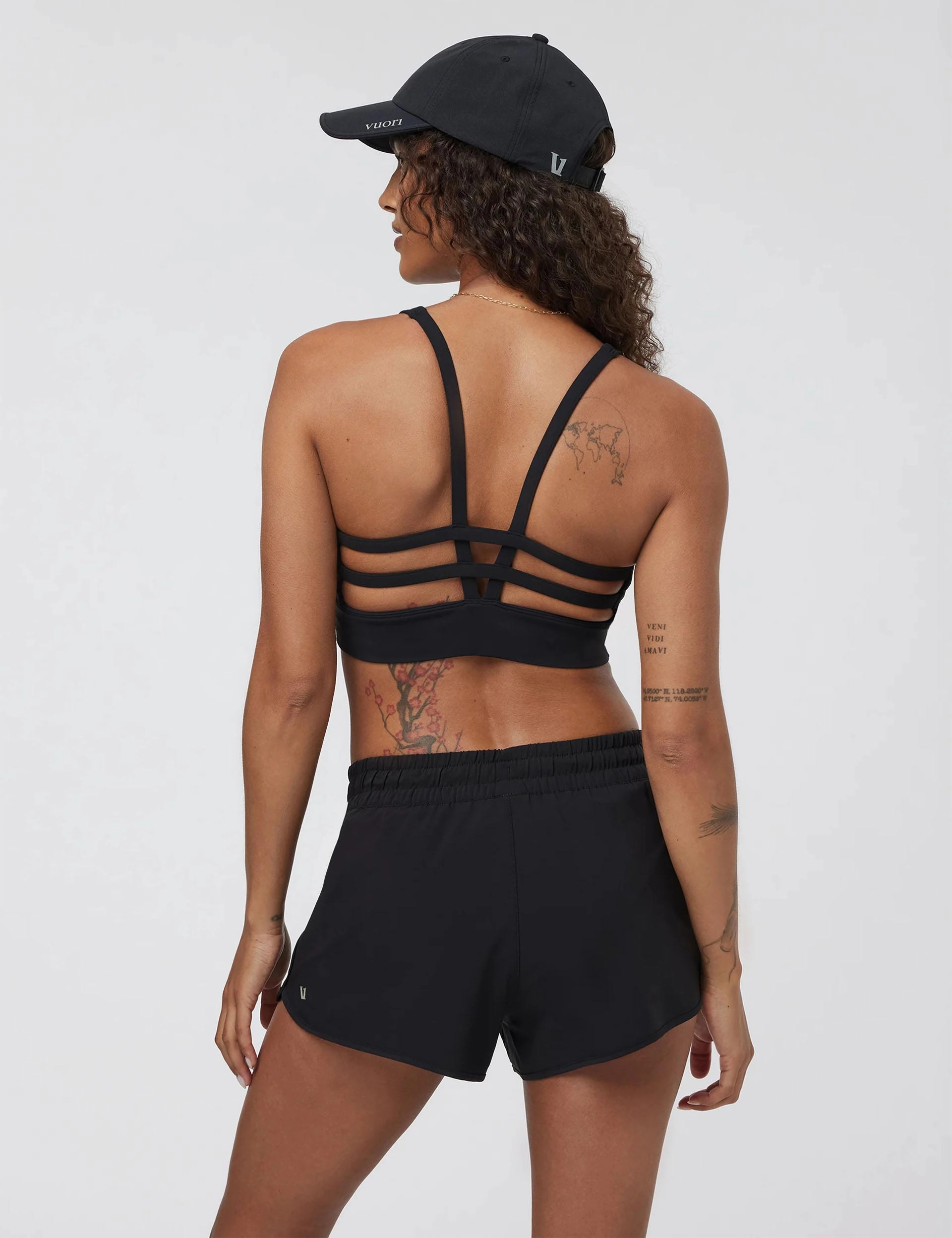 Yosemite Longline Bra - Black Non-Irritating Fabric Breathable Design