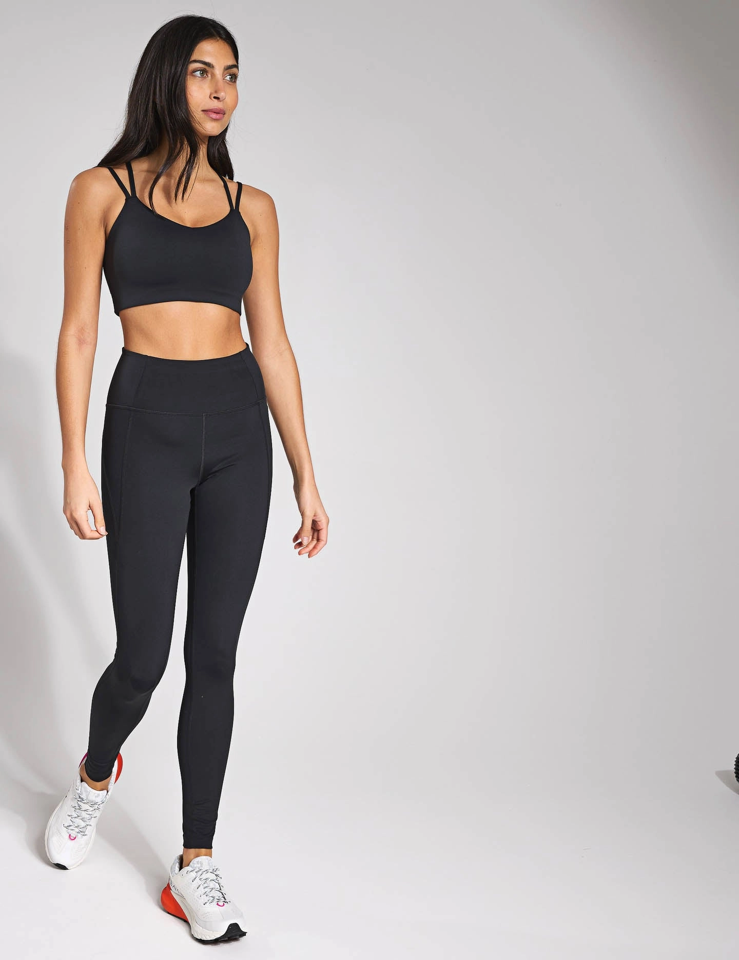 Noah Strappy Bra - Black Durable Build