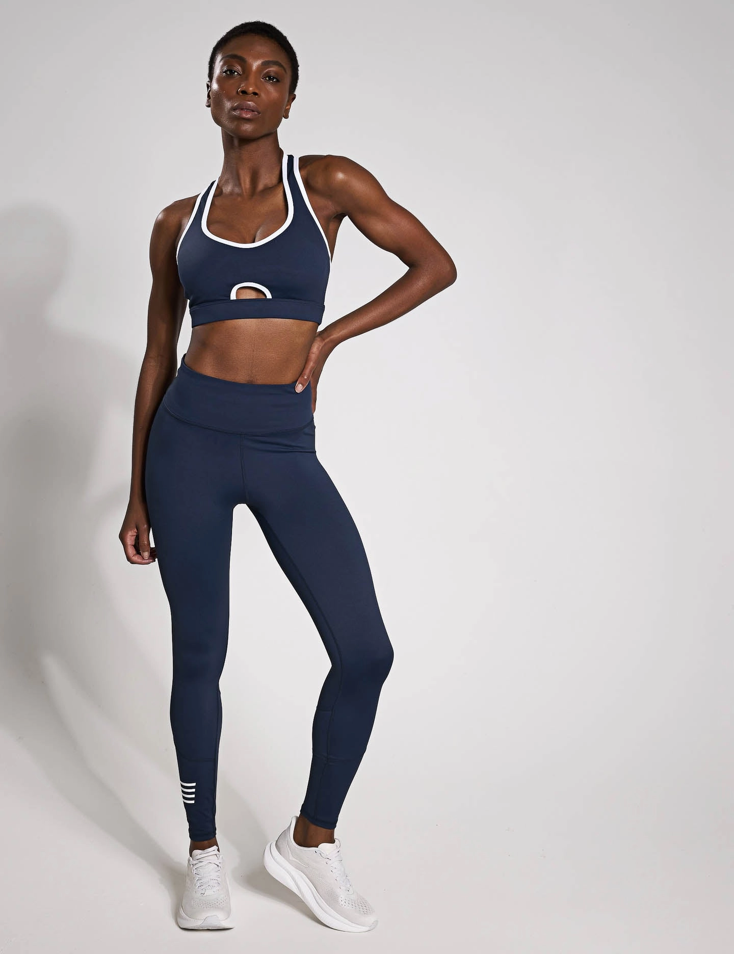 Clare Sports Bra - Navy Blue Minimalist Design Trendy