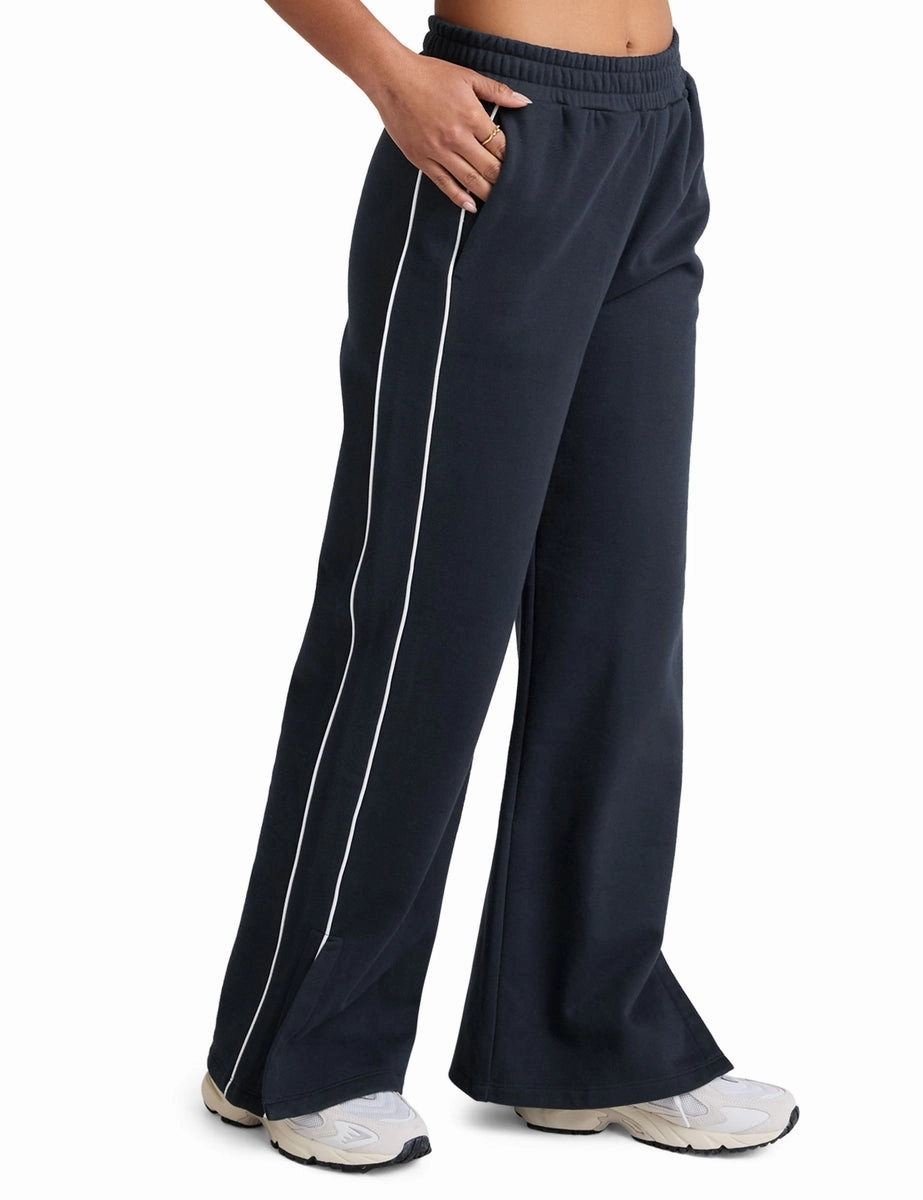 LuxeFleece Piper Wide Leg Pant - Nocturnal Navy ThermalRegulating Layer