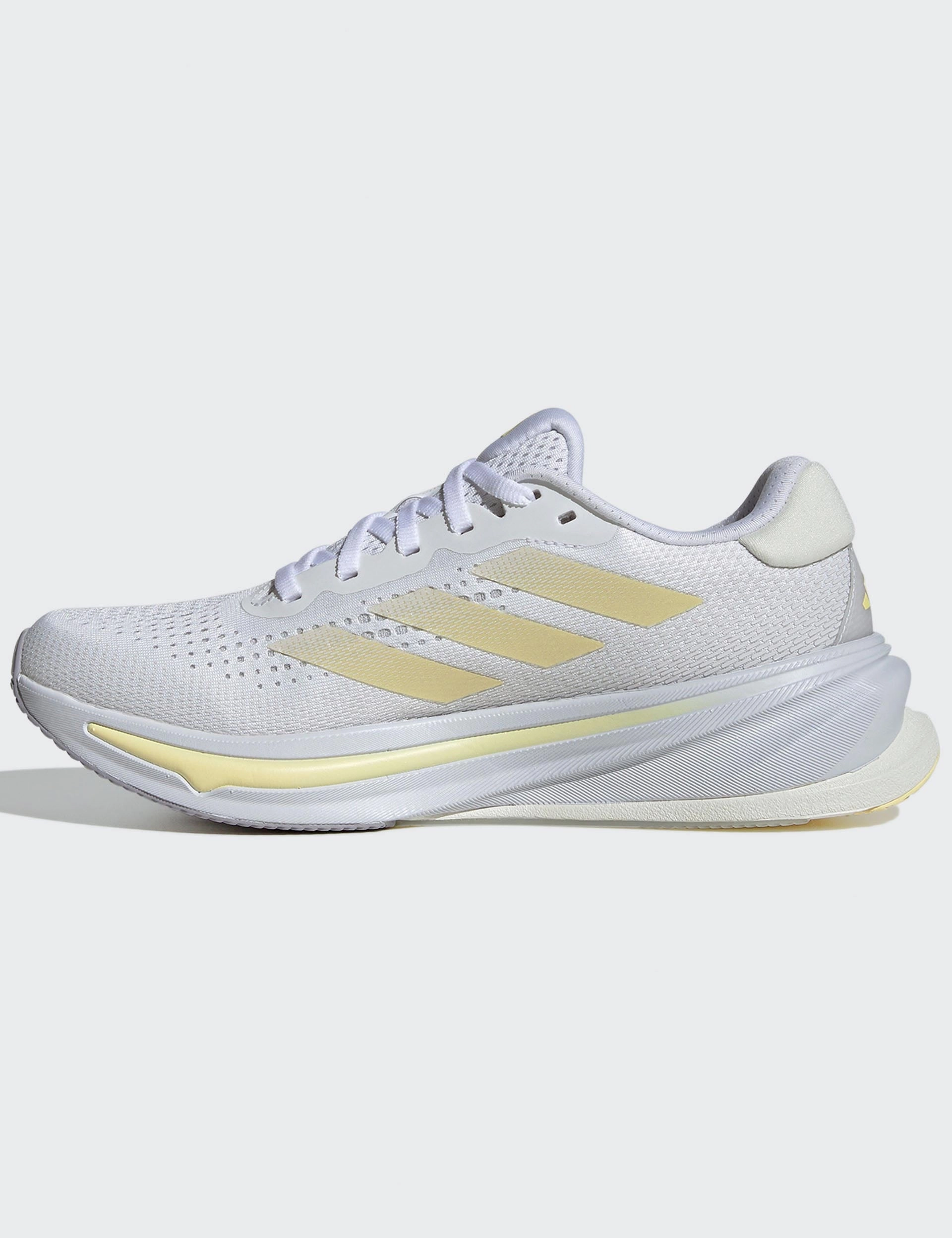Comfortable Energy Return Supernova Rise Running Shoes - Cloud White/Zero Metallic/Almost Yellow