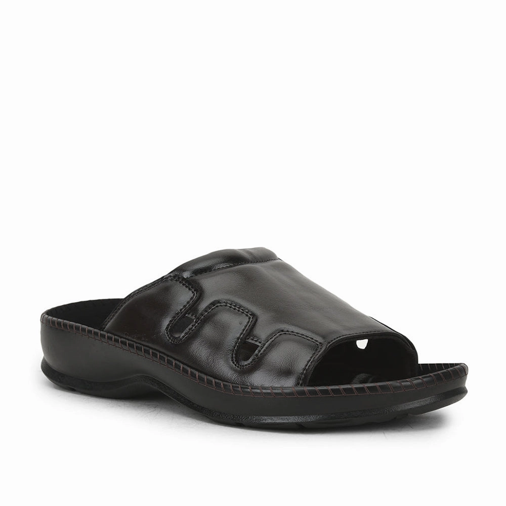 weekend runner Oversized Cushioning Coolers Brown Casual Slippers For Men META-2 By Liberty