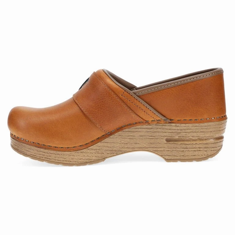Dansko Women's Pearson - Tan Tumbled Tagless Design LowMaintenance