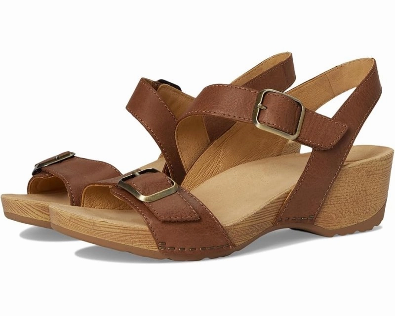 Saga Vibe Dansko Women's Trinity - Tan Burnished Nubuck