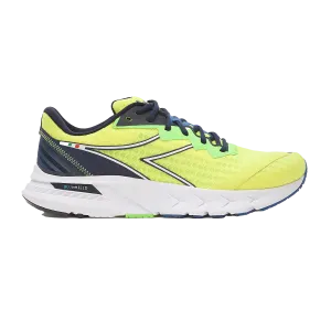 Diadora Mythos Blushield Volo 2 Multi Density Foam Comfortable Fit Shoes