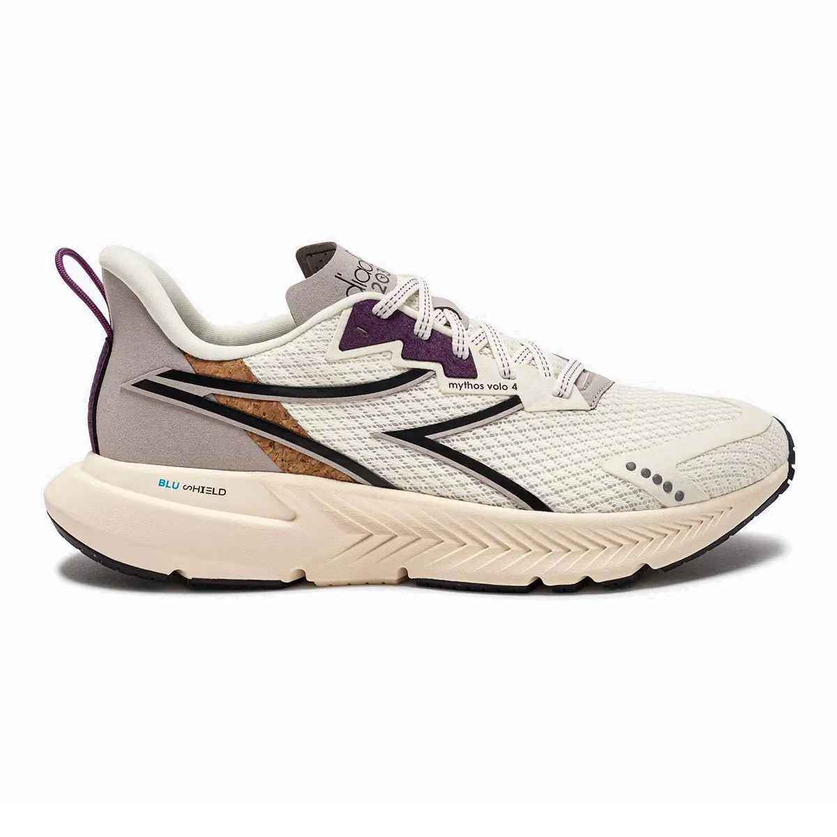 Diadora Mythos Blushield Volo 4 W 2030 running in international races shoes