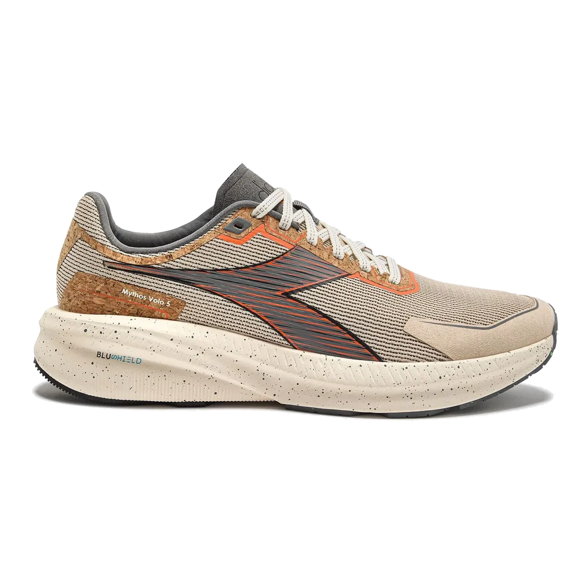 Diadora Mythos Blushield Volo 5 2030 ankle - support running shoes