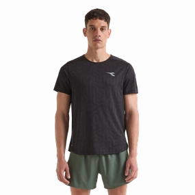 Diadora Super Light SS T-Shirt Black Interlock Stitch Detail