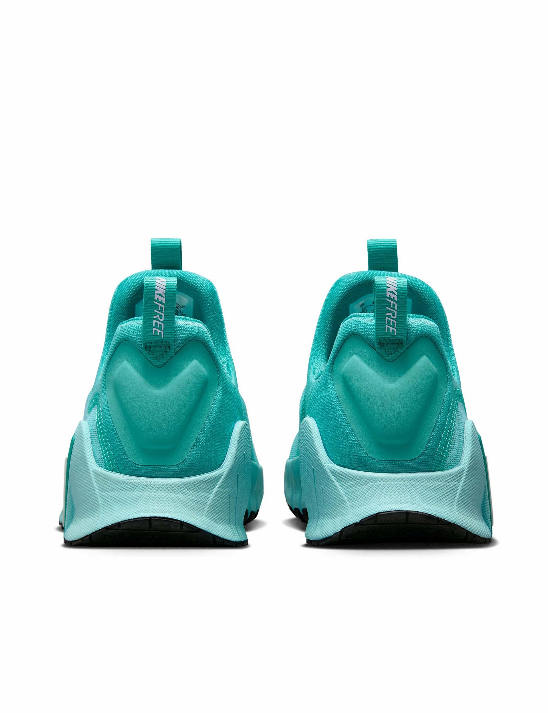Free Metcon 6 Shoes - Bleached Turquoise/White/Washed Teal Flexible Outsole Construction