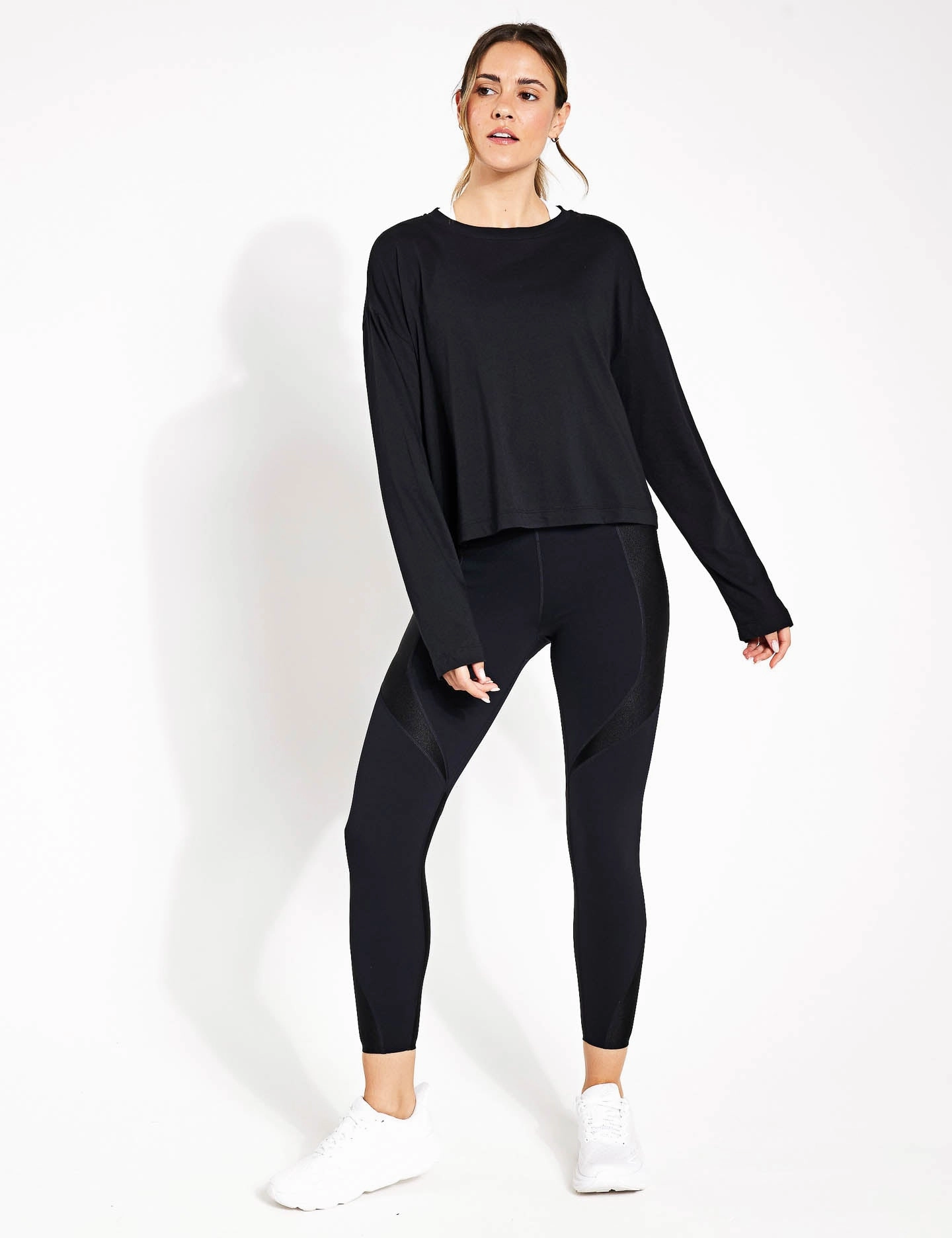 Essential Crop Long Sleeve T-Shirt - Black Nature Base