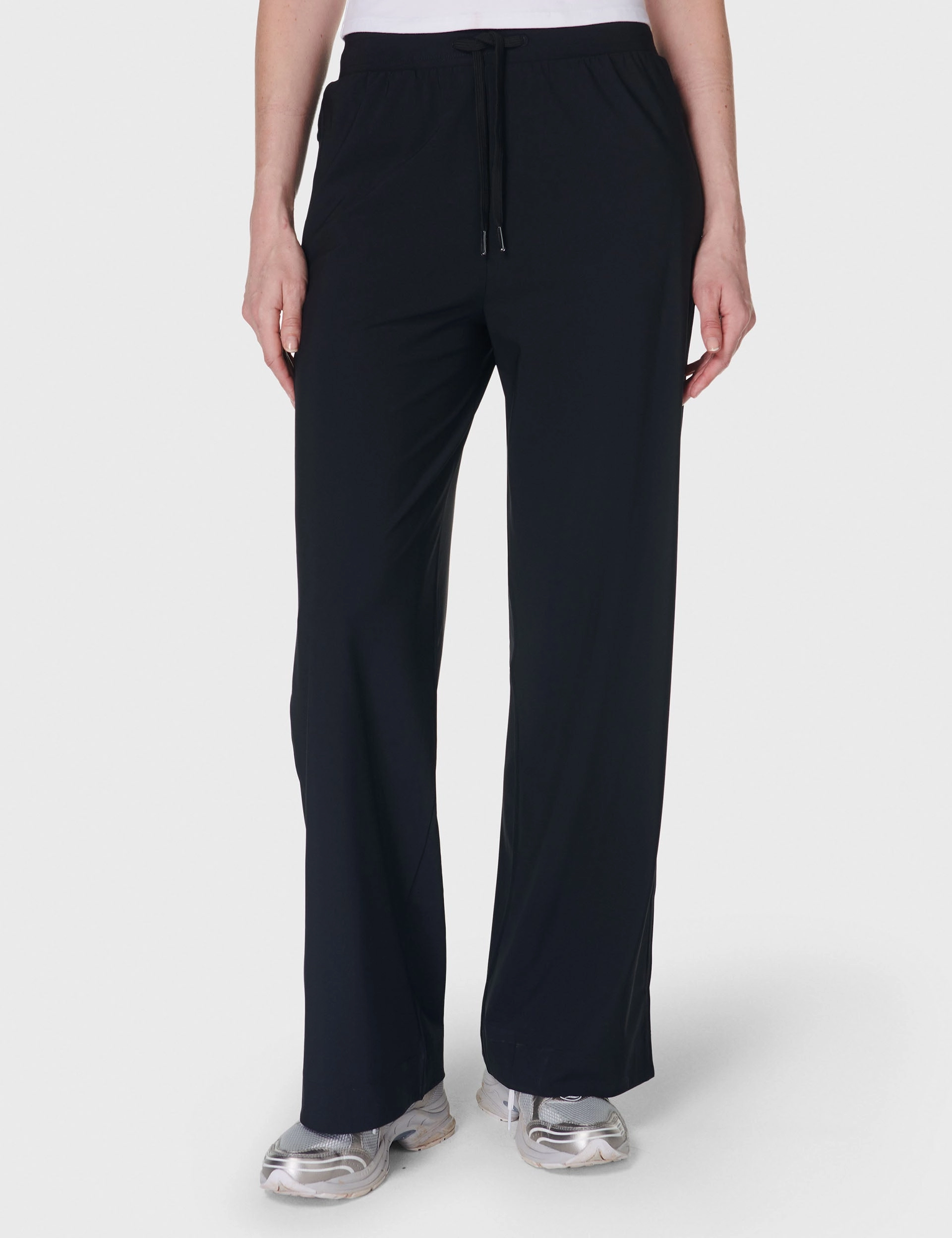 Explorer Wide Leg Trouser - Black MinimalistDesign