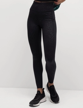 Pull on Go Move Printed Embossed High Waisted Gym Leggings - Black