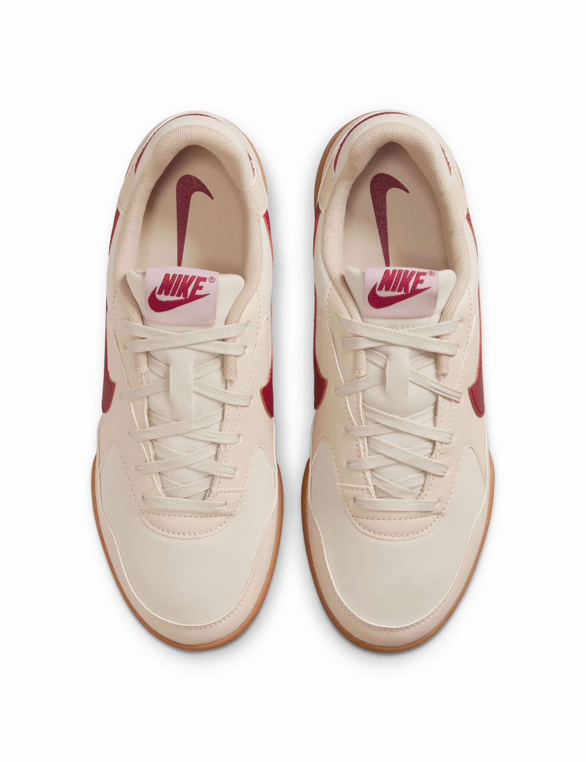 Terra Manta Shoes - Sanddrift/Noble Red/Gum Light Brown/Sail running in a small town shoes