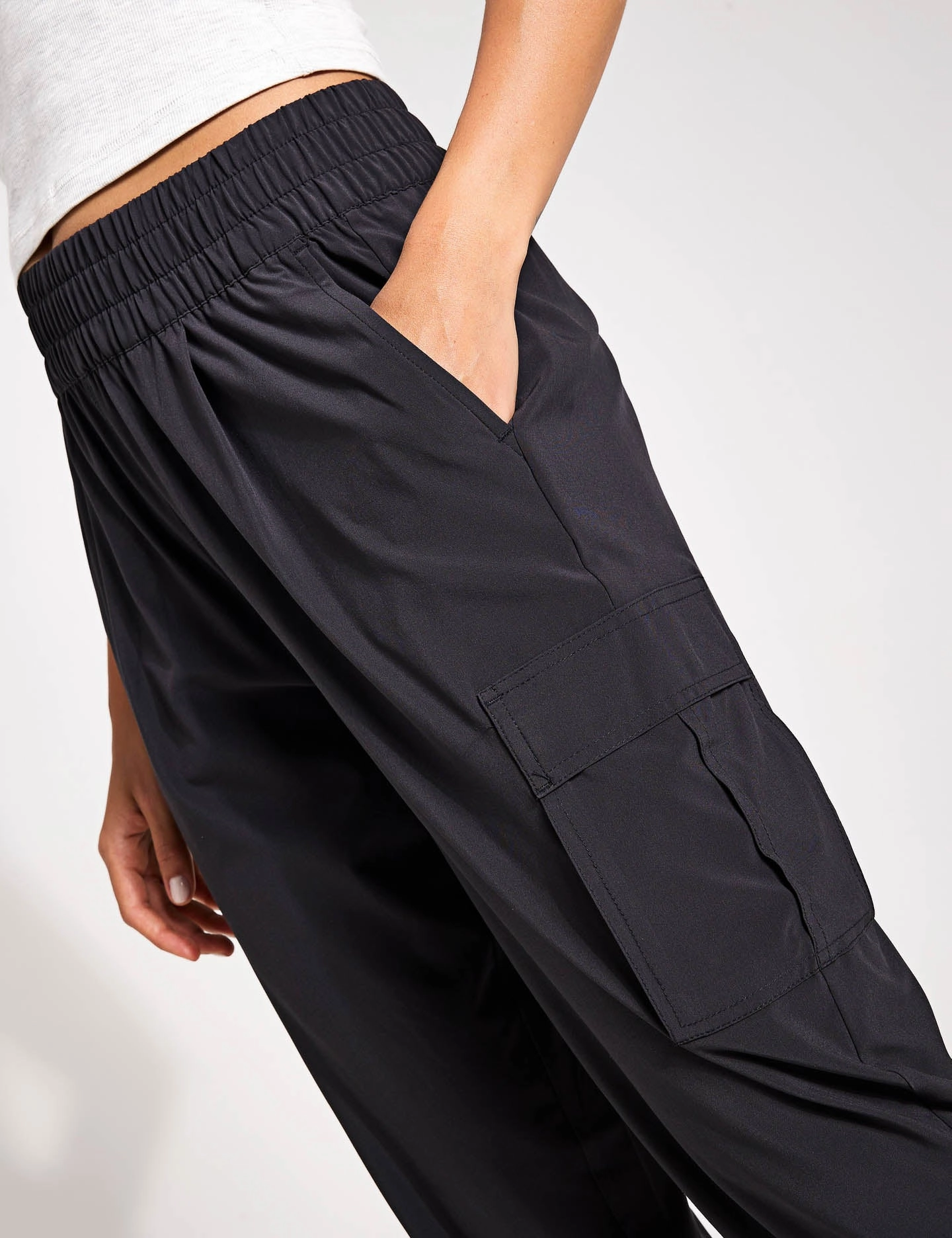 Easy Comfort Perfect Fit Villa Cargo Jogger - Black