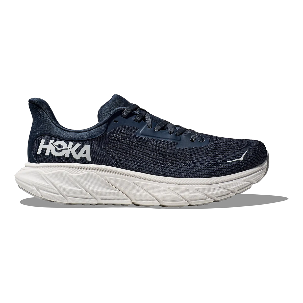 Sock Liner Tech running in a sinter terrace area shoes Hoka Arahi 7 - Outer Space - White