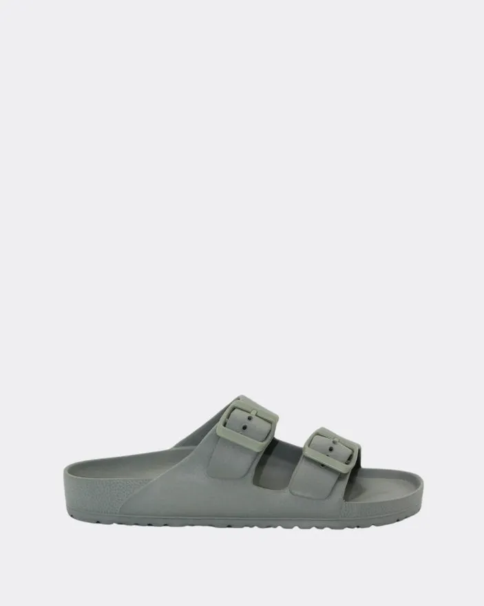 Stormy Weather Running RIPE - WILLOW