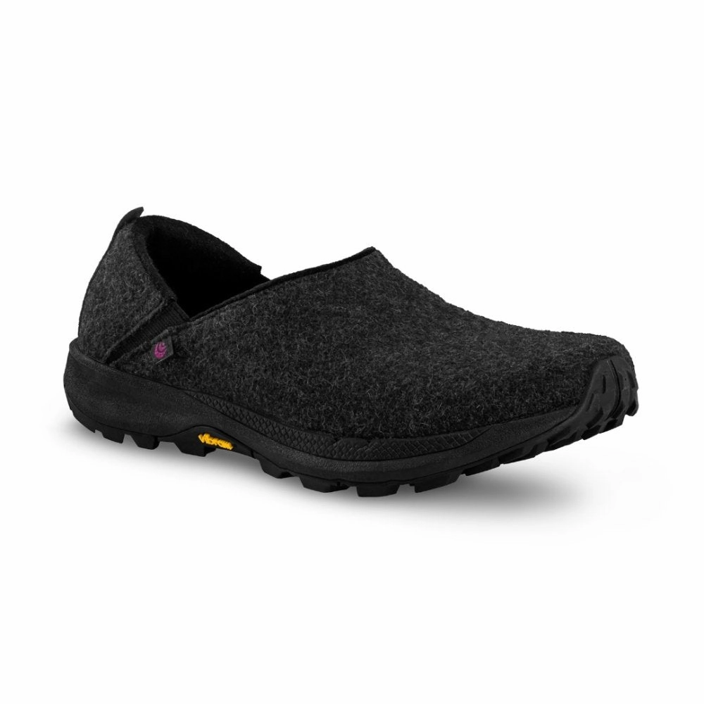 School - Friendly daily commuters' sneakers Topo Athletic Women's Rekovr 2 - Charcoal/Black