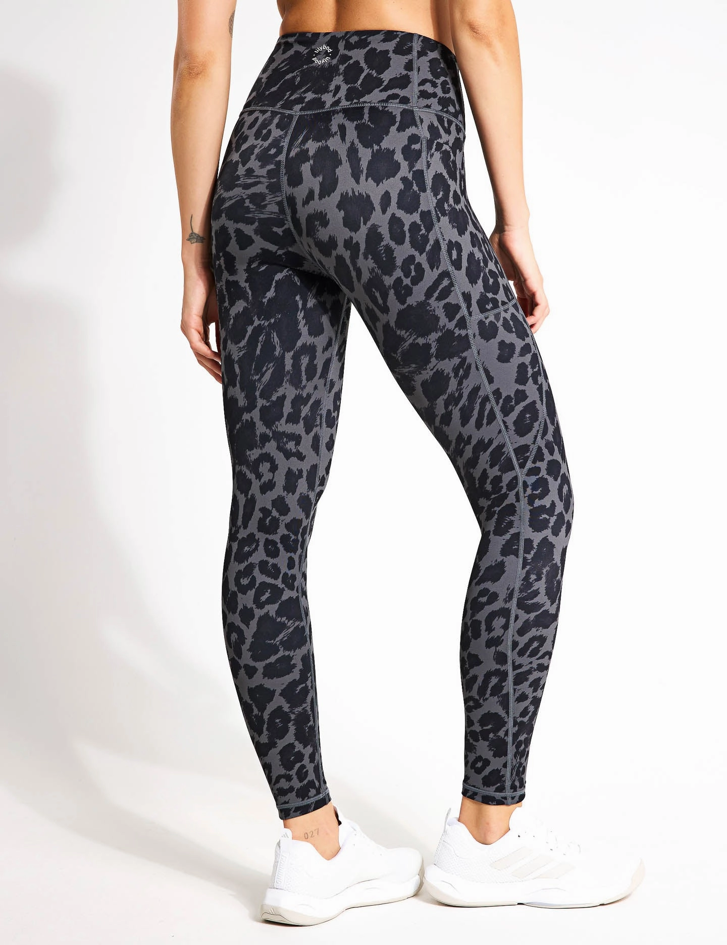 Comfortable Fit Wear Becca Legging - Mineral Grey Leopard