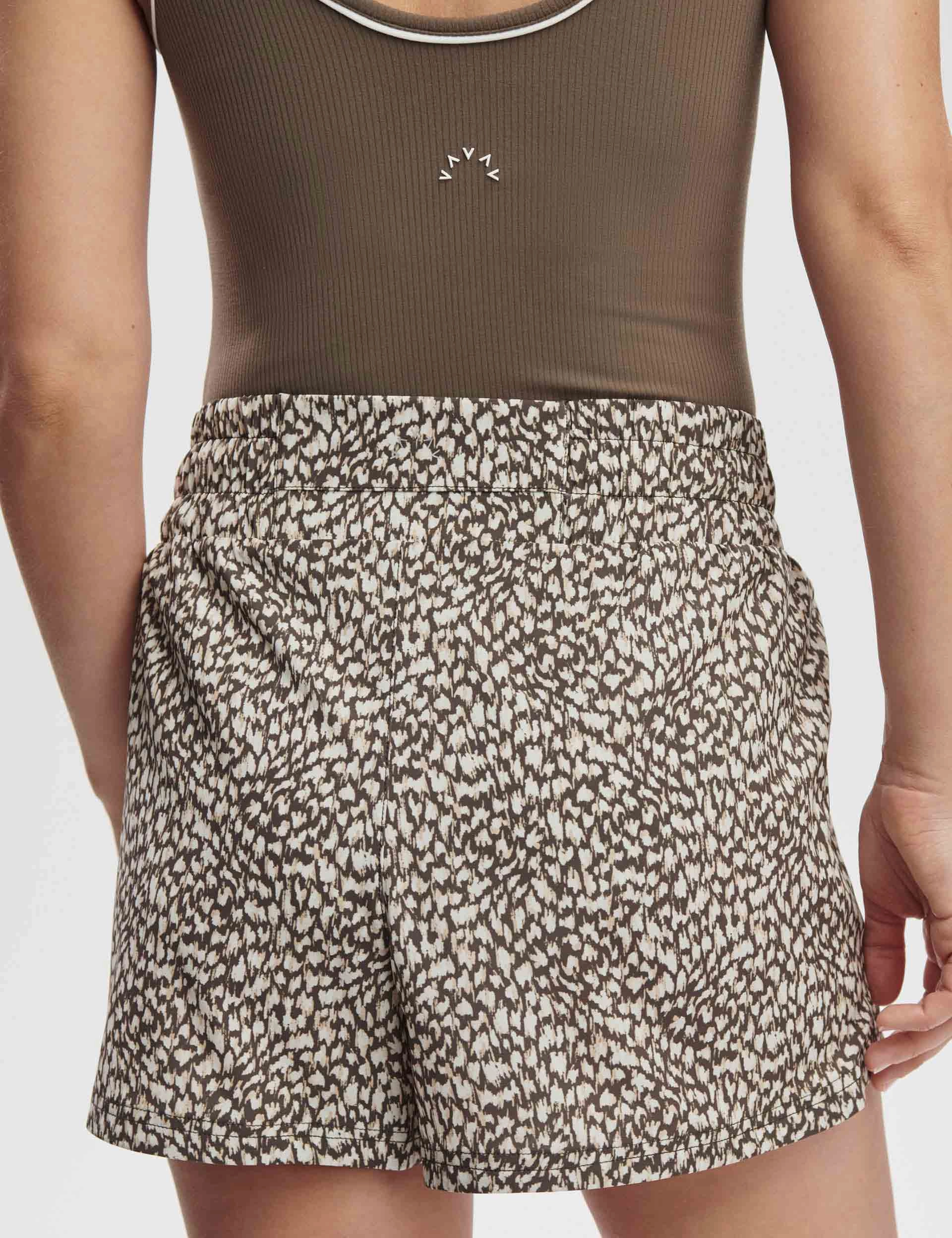 Move Easy rhinestone accents Kallin Running Short 3" - Mottled Feather