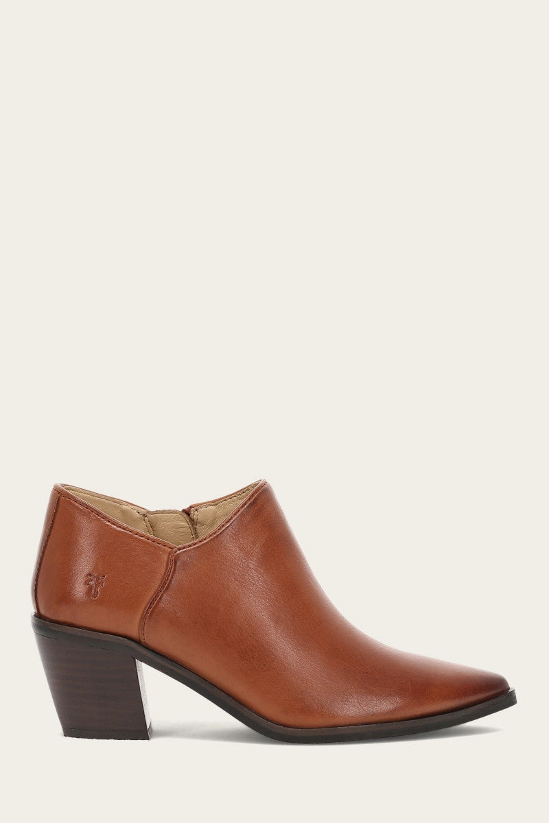 Sara Western Shootie Molded Chassis