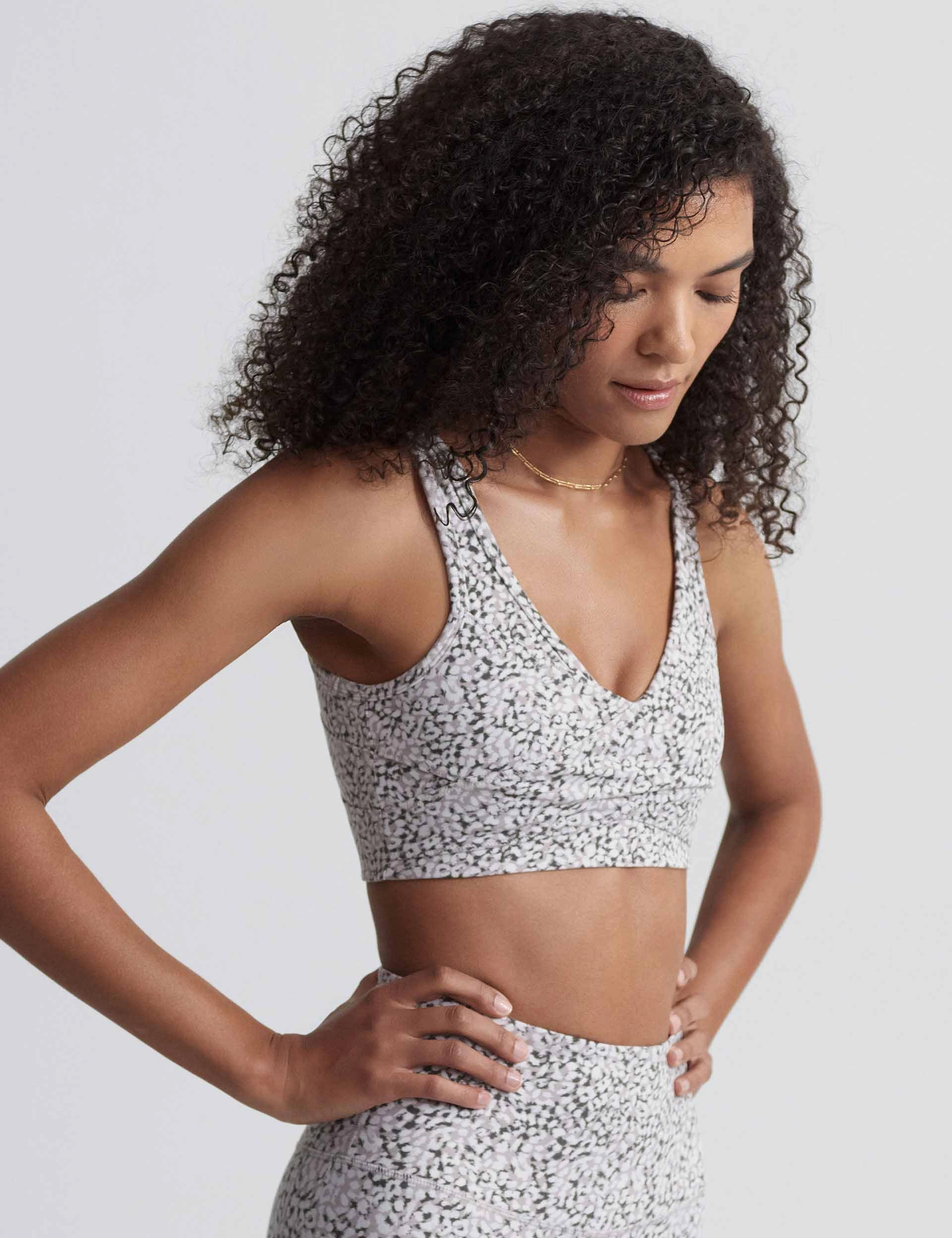 Move Kellam Bra - Mono Distorted Cheetah Compression fabric