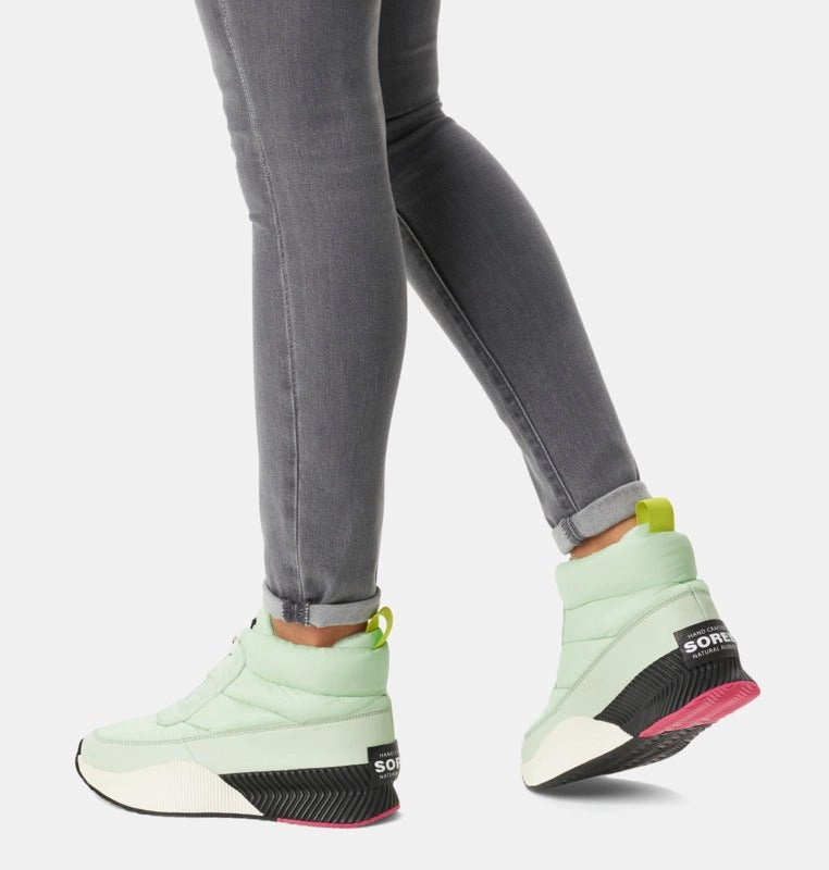 Sorel Women's Out N About III Puffy Zip - Sea Sprite/Chalk OdorControl Technology