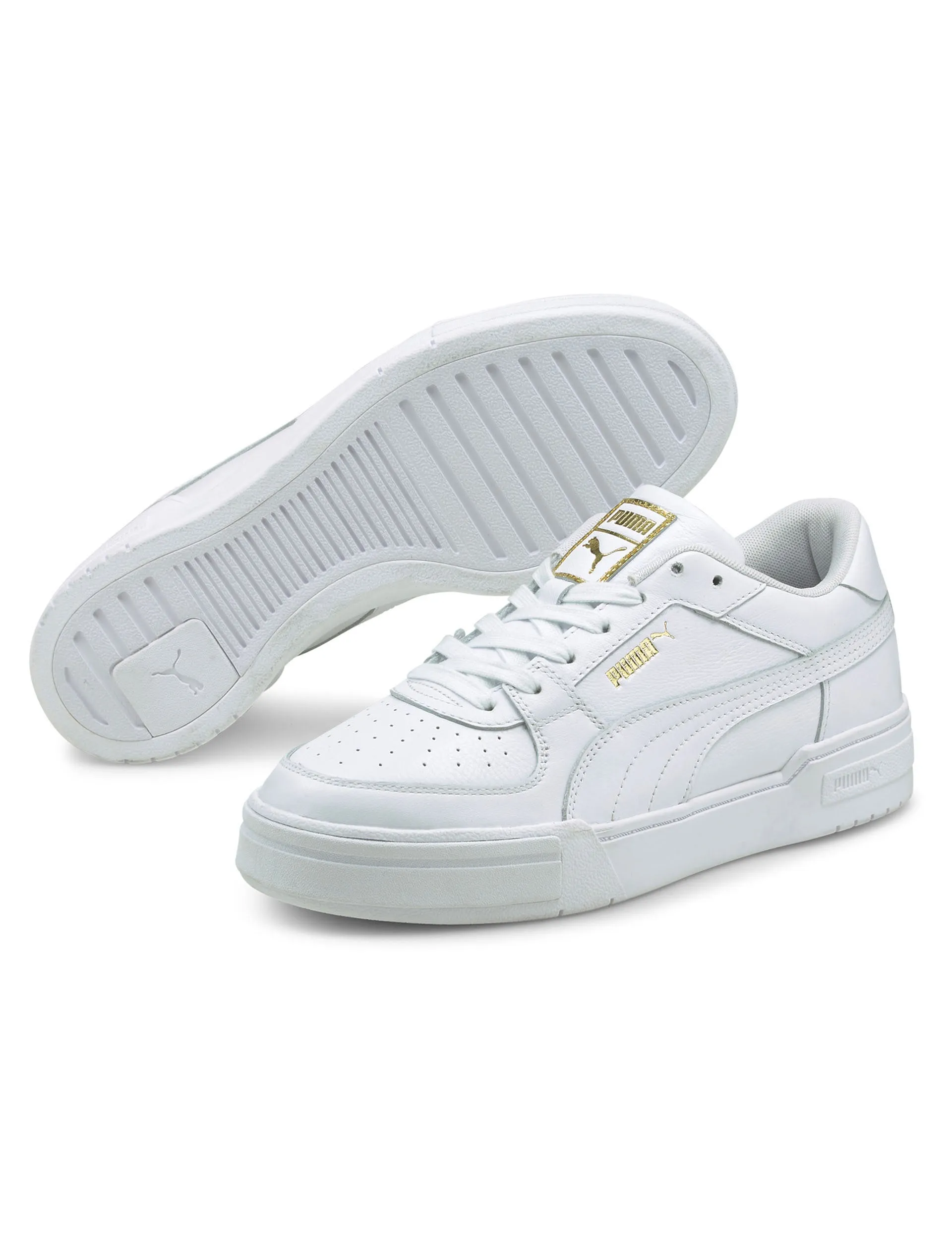 CA Pro Classic Trainers - White Toe box space