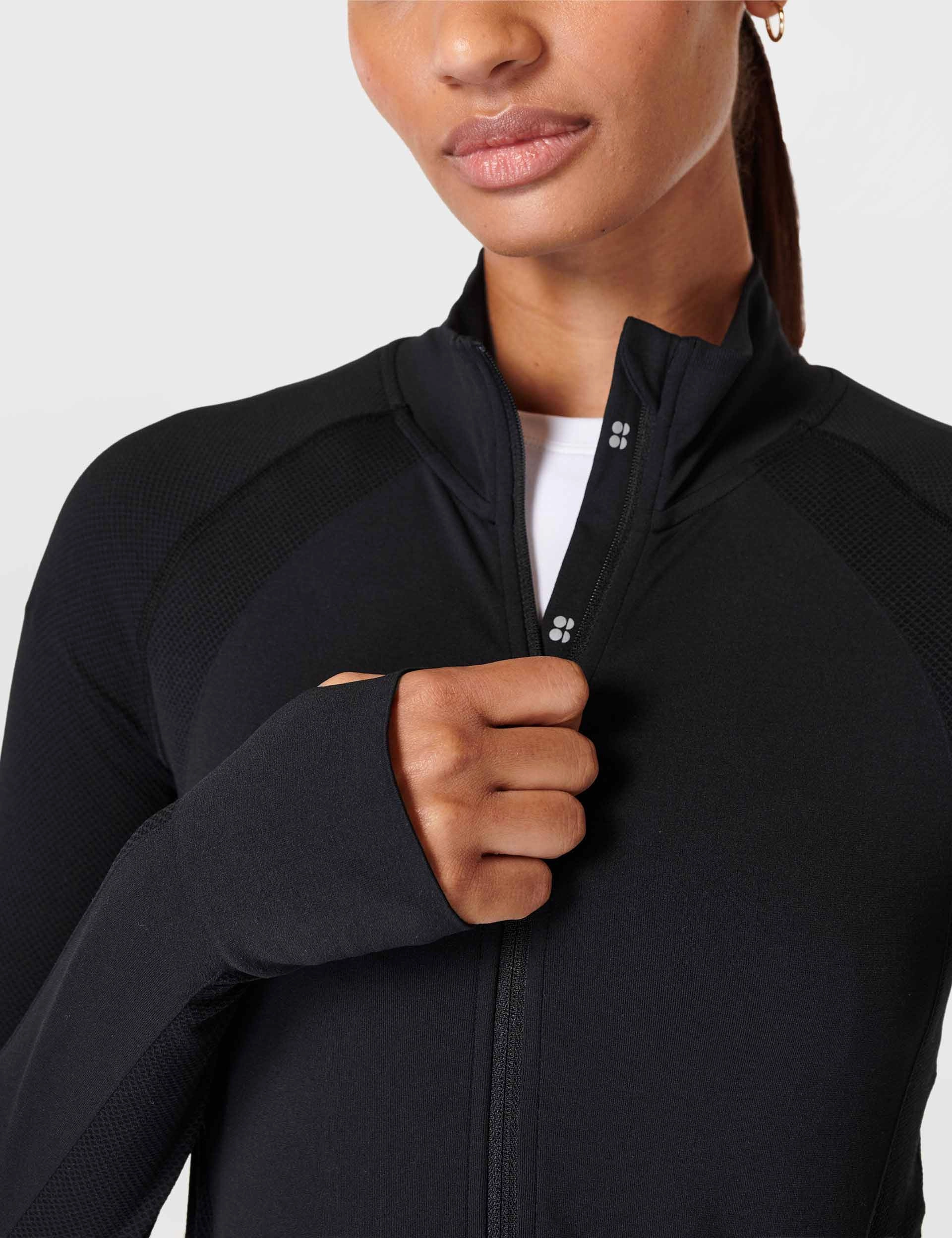 Athlete Crop Seamless Gym Zip Up - Black Tubular Body Construction Compression Fit Engineering