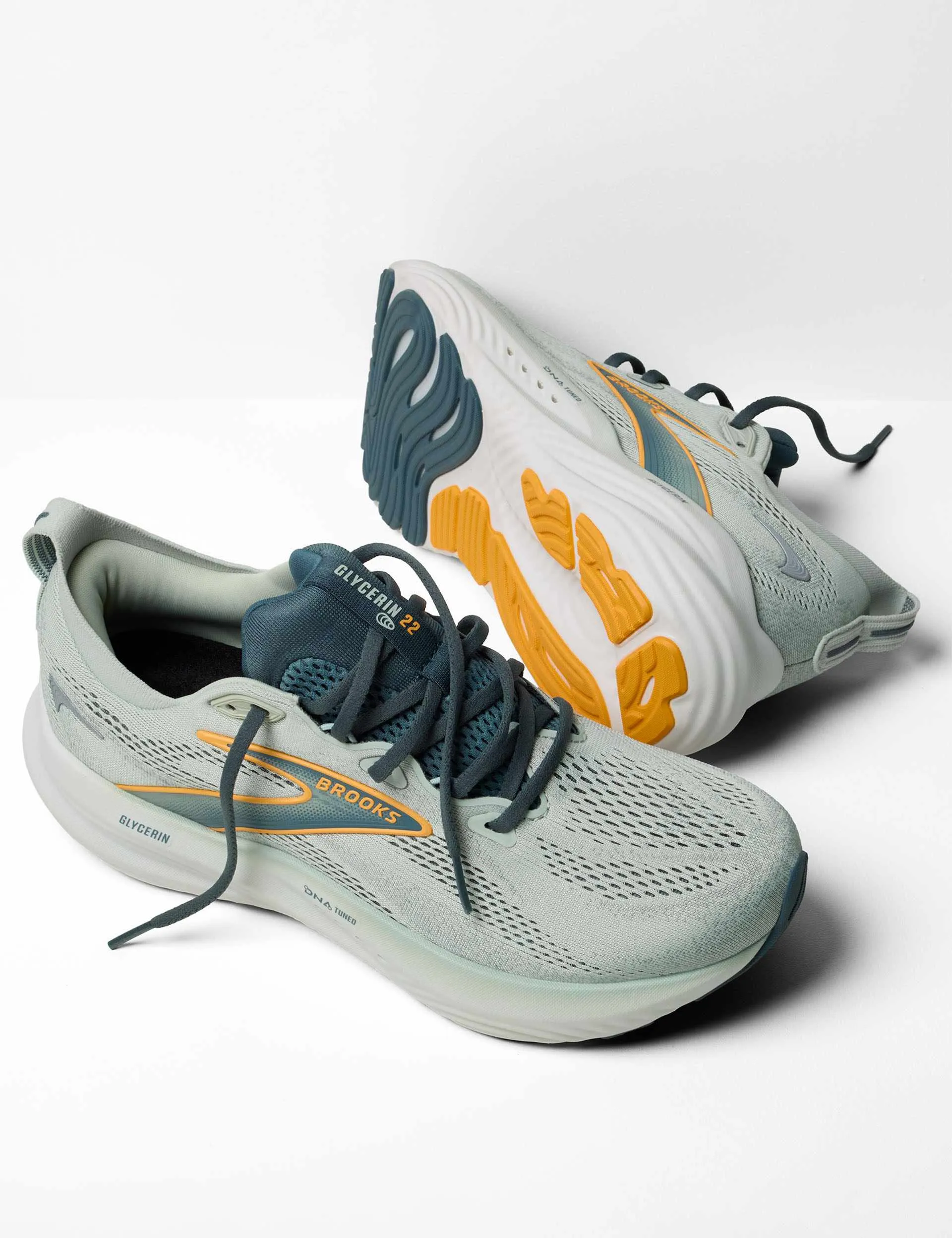 Glycerin 22 - Smoke/Stormy/Orange Ultra Lightweight Build