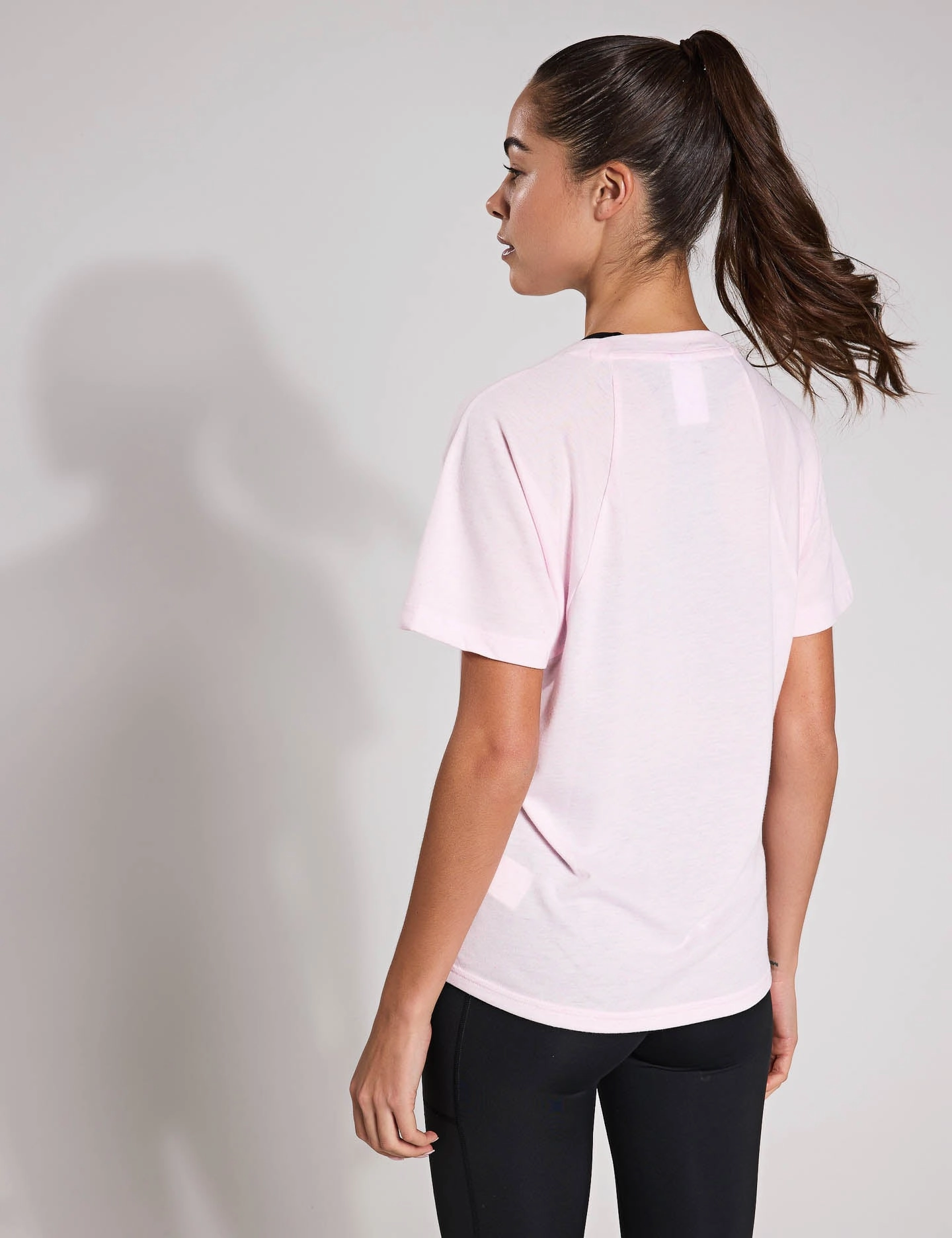 Ethical production Essentials Winners T-Shirt - Clear Pink/White