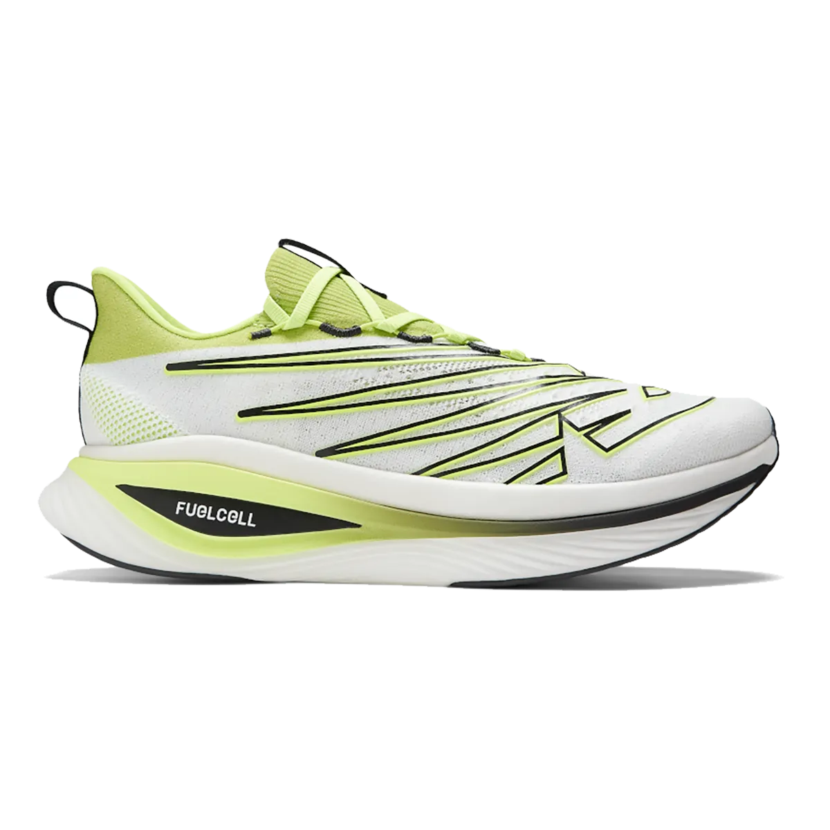 hard - wearing outsole shoes Dynamic Motion Containment New Balance Fuel Cell SuperComp Elite V3