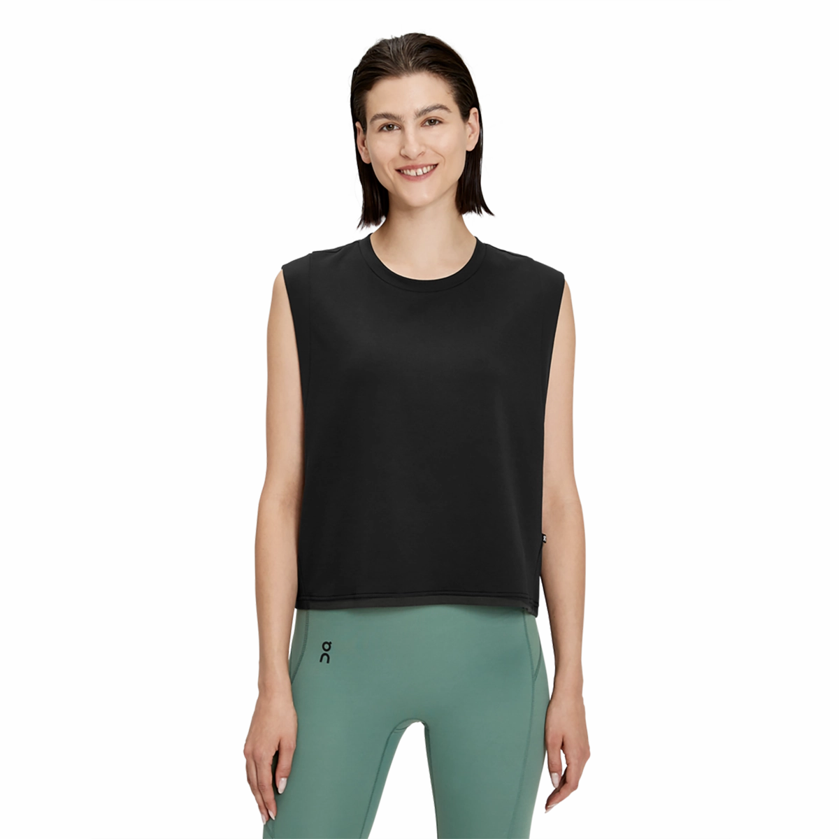 ON Focus Crop Street Icon Placket Closure