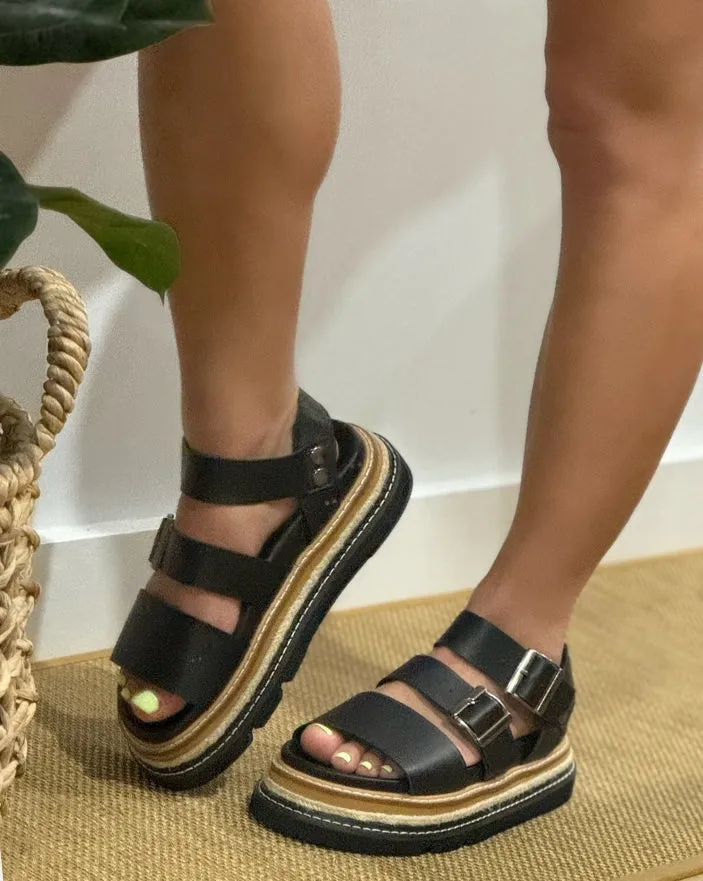 Reinforced toe box ATLANTA - BLACK