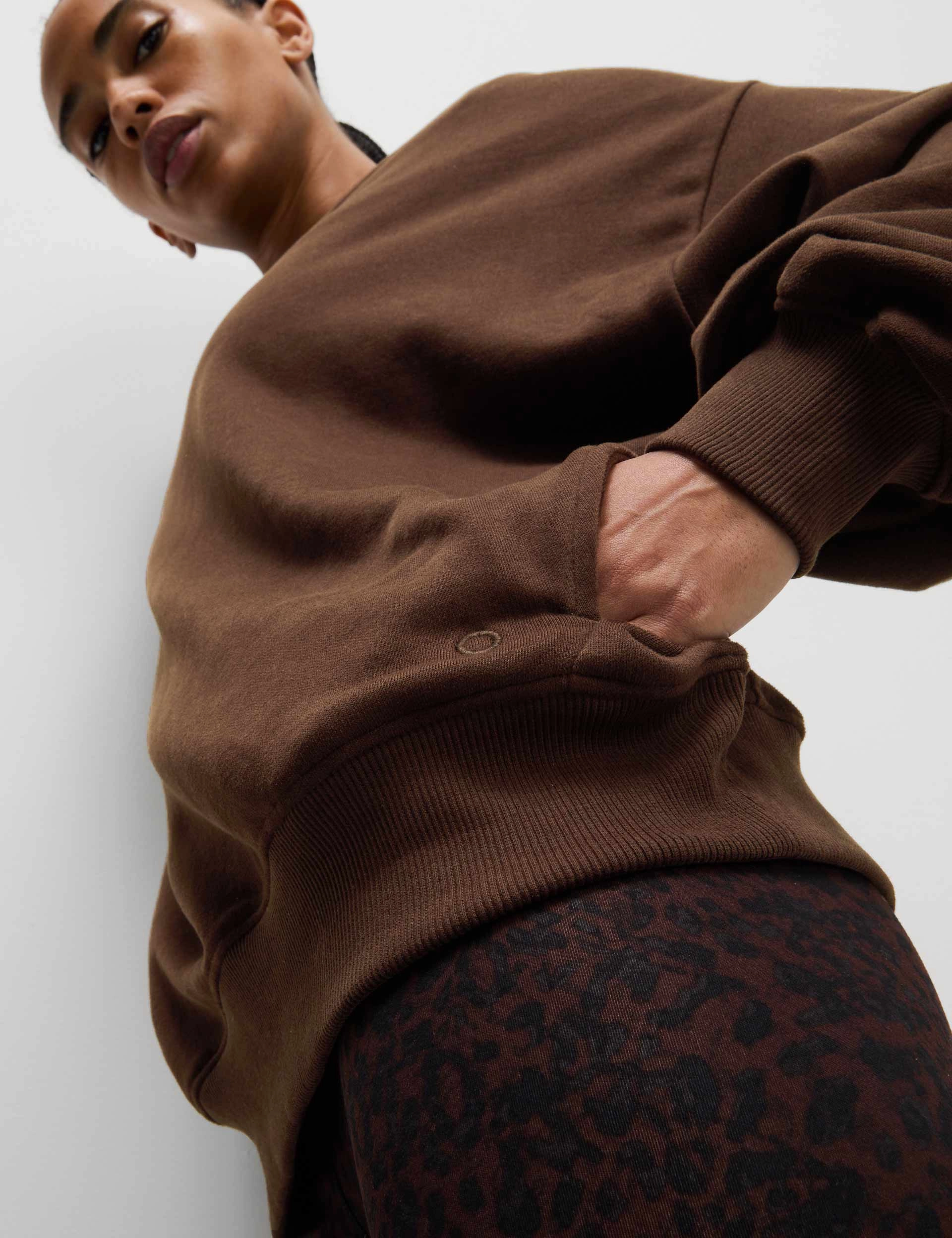 Sleek Look Stretchable Waistband Cotton Rich Oversized Sweatshirt - Dark Chocolate