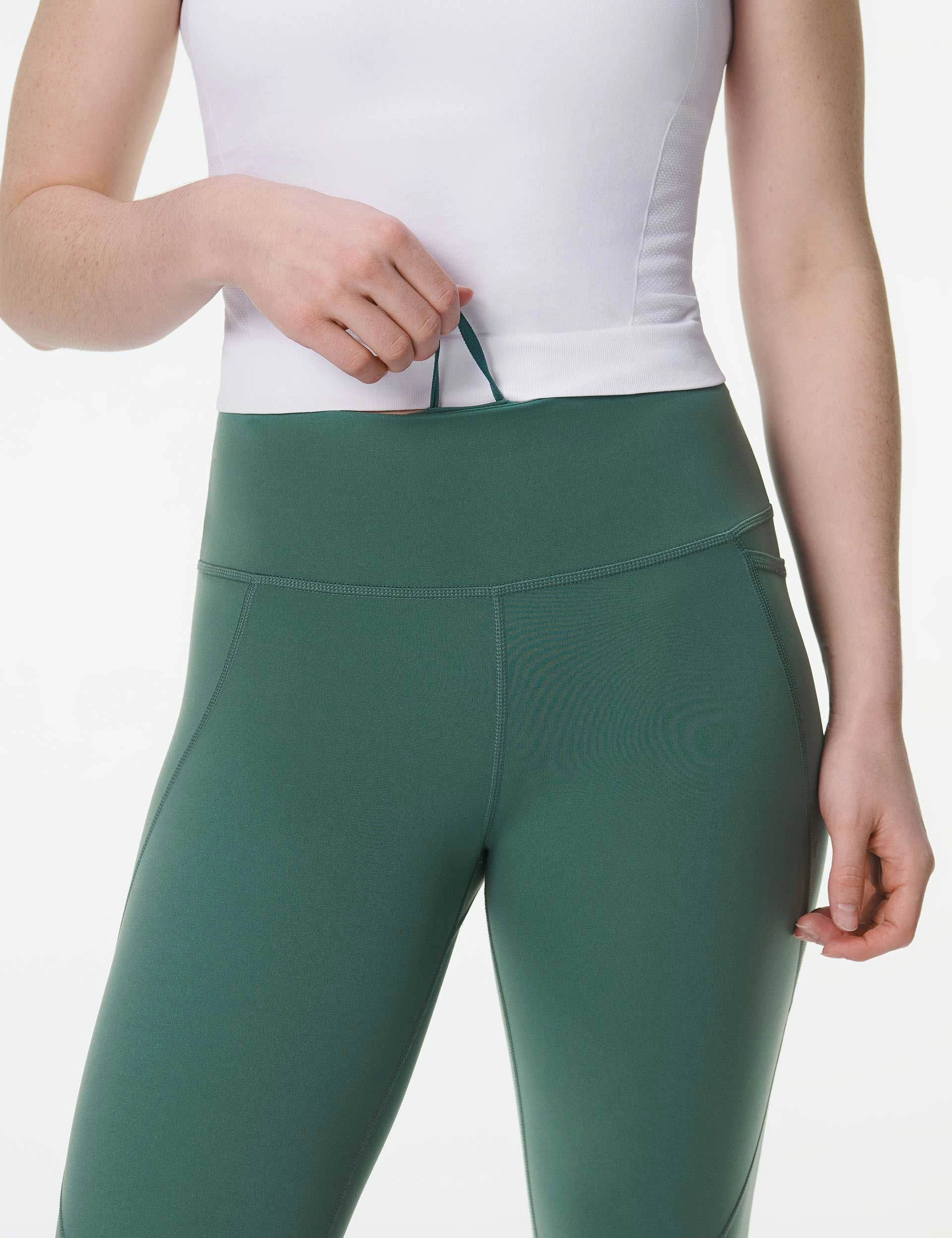 Power 7/8 Gym Leggings - Glade Green Stretchable Fabric Tight Movement