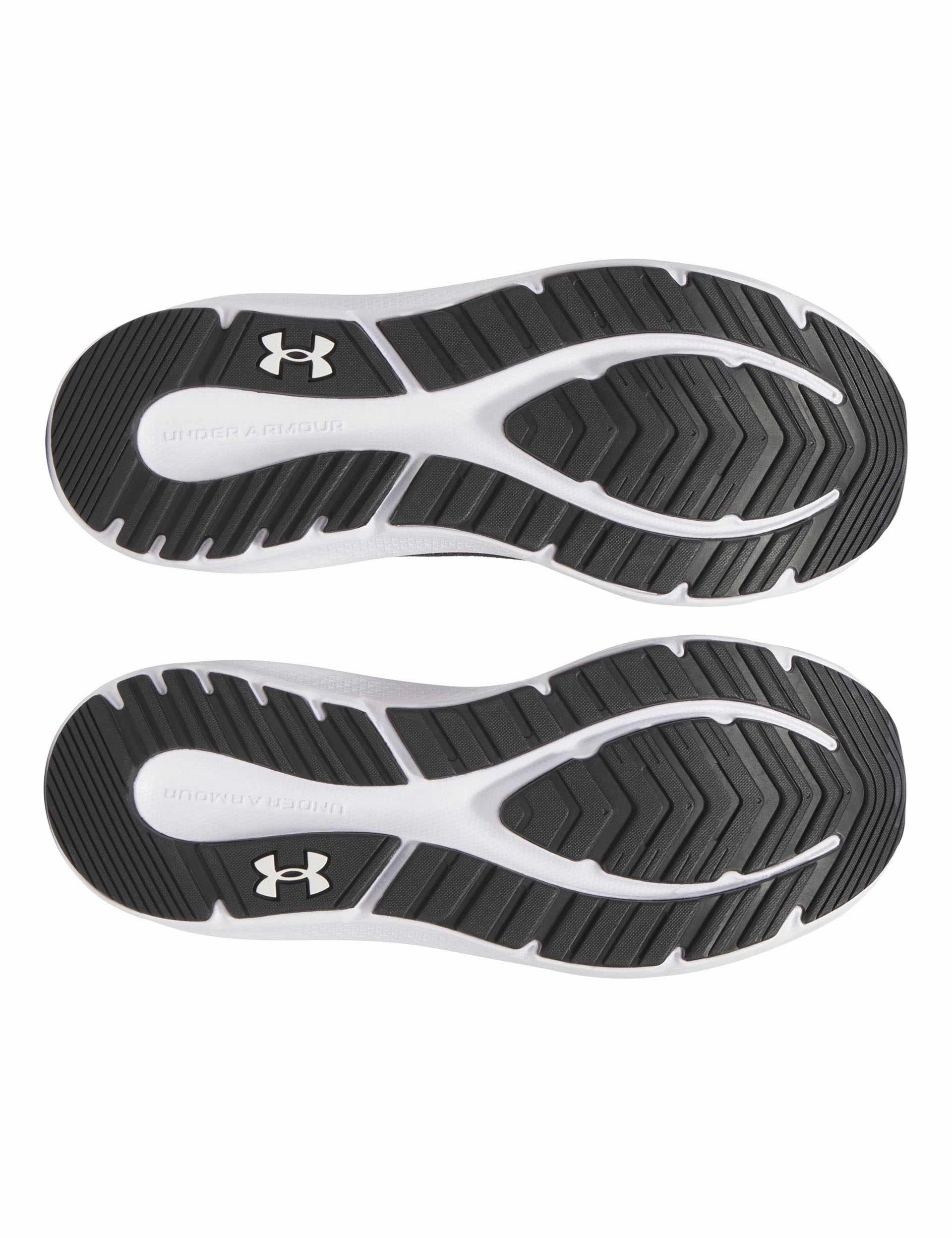 Pursuit 4 Running Shoes - Black/White shoe cleaner