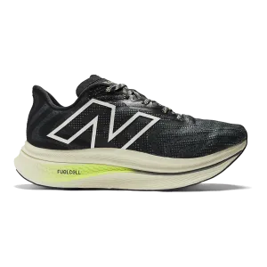 Crocs Classic New Balance Fuel Cell SuperComp Trainer V2