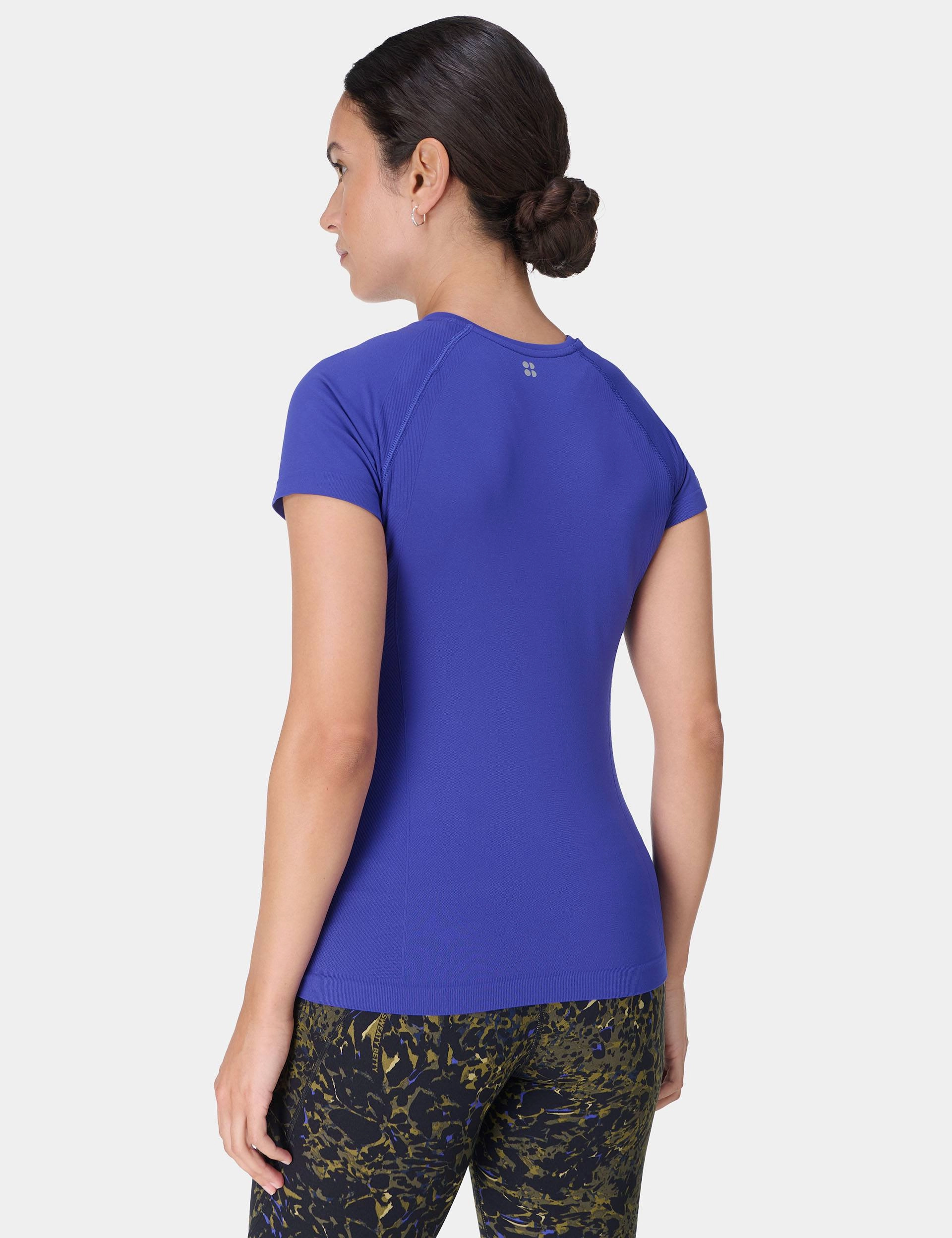 Athlete Seamless Workout T-Shirt - Rich Blue Reflective details SeamFreeEngineering