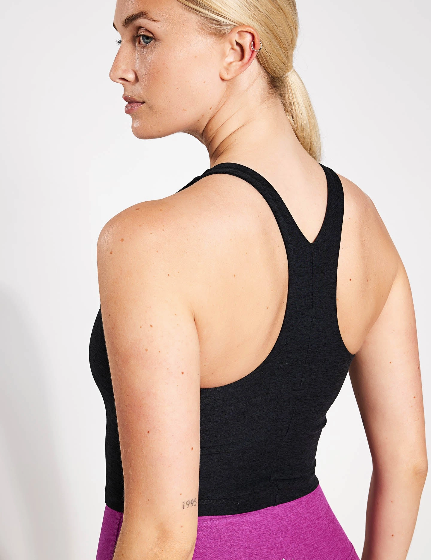 Spacedye Refocus Cropped Tank - Darkest Night AntiChafing Seams Performance Wear
