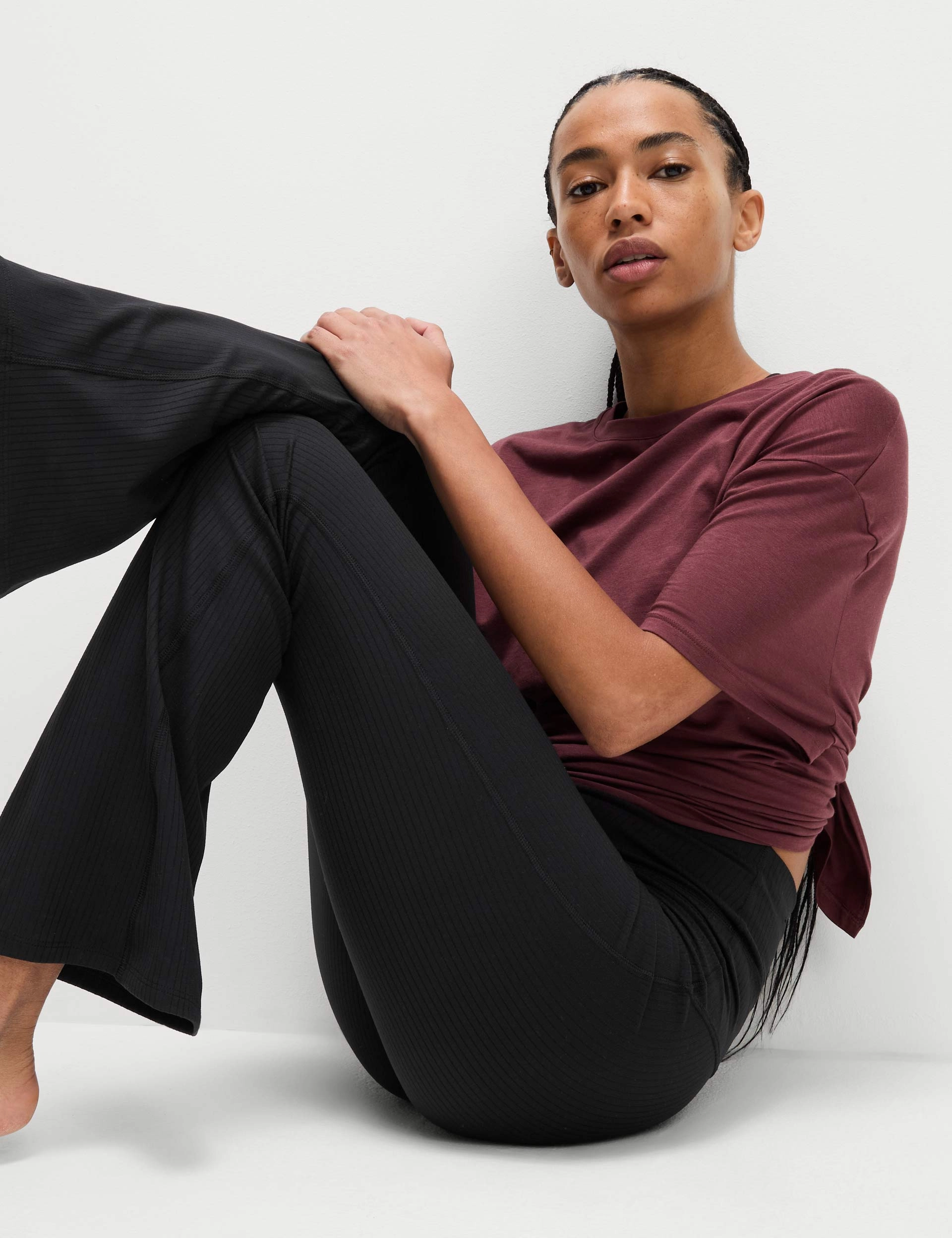 Soft Form Moisture Managing Ribbed High Waisted Flared Yoga Leggings - Black