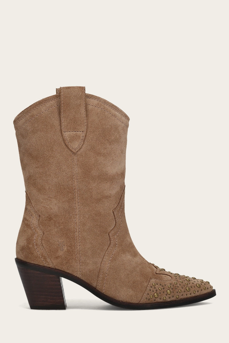 Sara Wingtip Stud Compression Zoned Upper