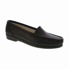 Comfortable Outfit Bold Core SAS Women's Simplify Slip On Loafer - Black